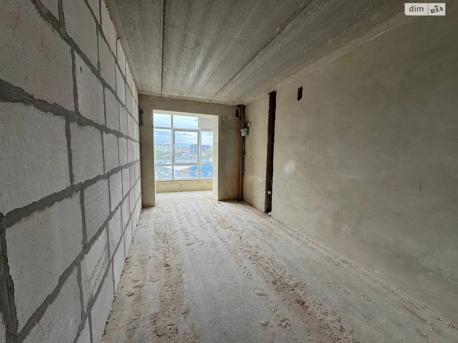 Продається 1-кімнатна квартира 40.7 кв. м у Івано-Франківську, вул. Височана Семена, 18 - фото 1