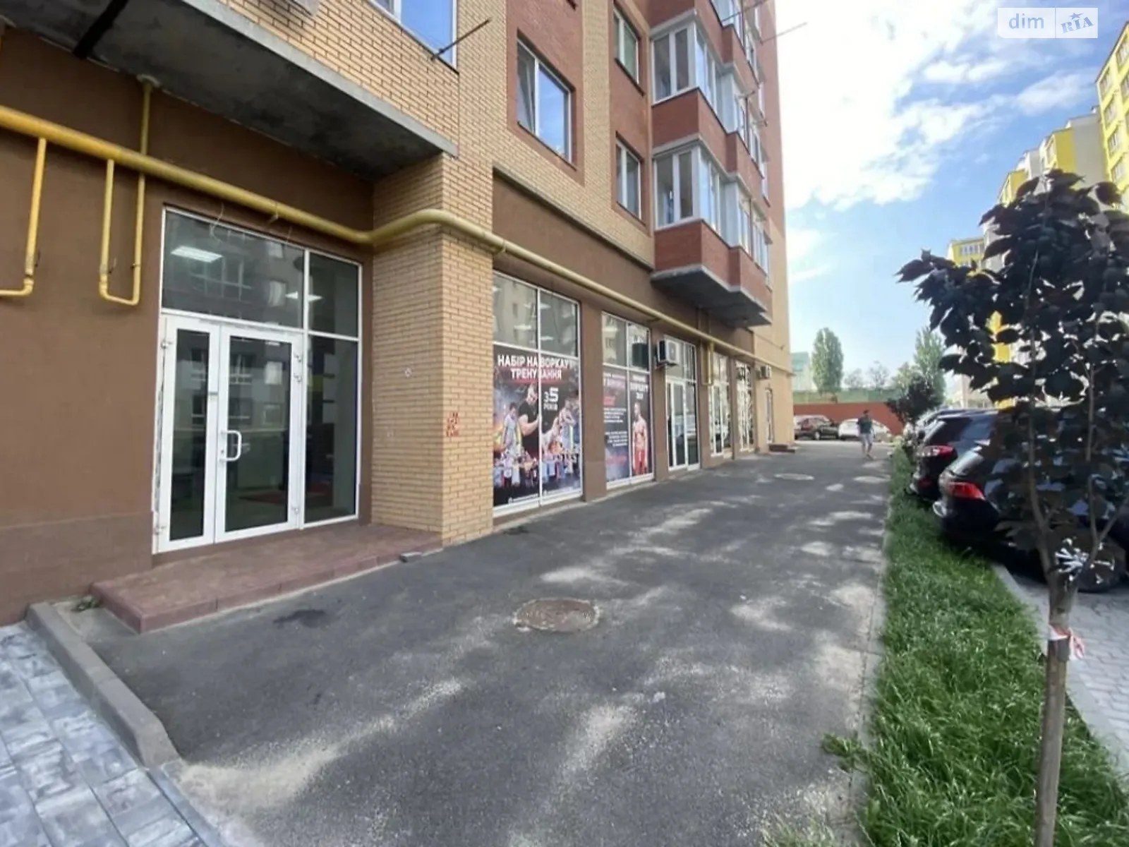 Продается объект сферы услуг 79.4 кв. м в 12-этажном здании, цена: 110000 $ - фото 1