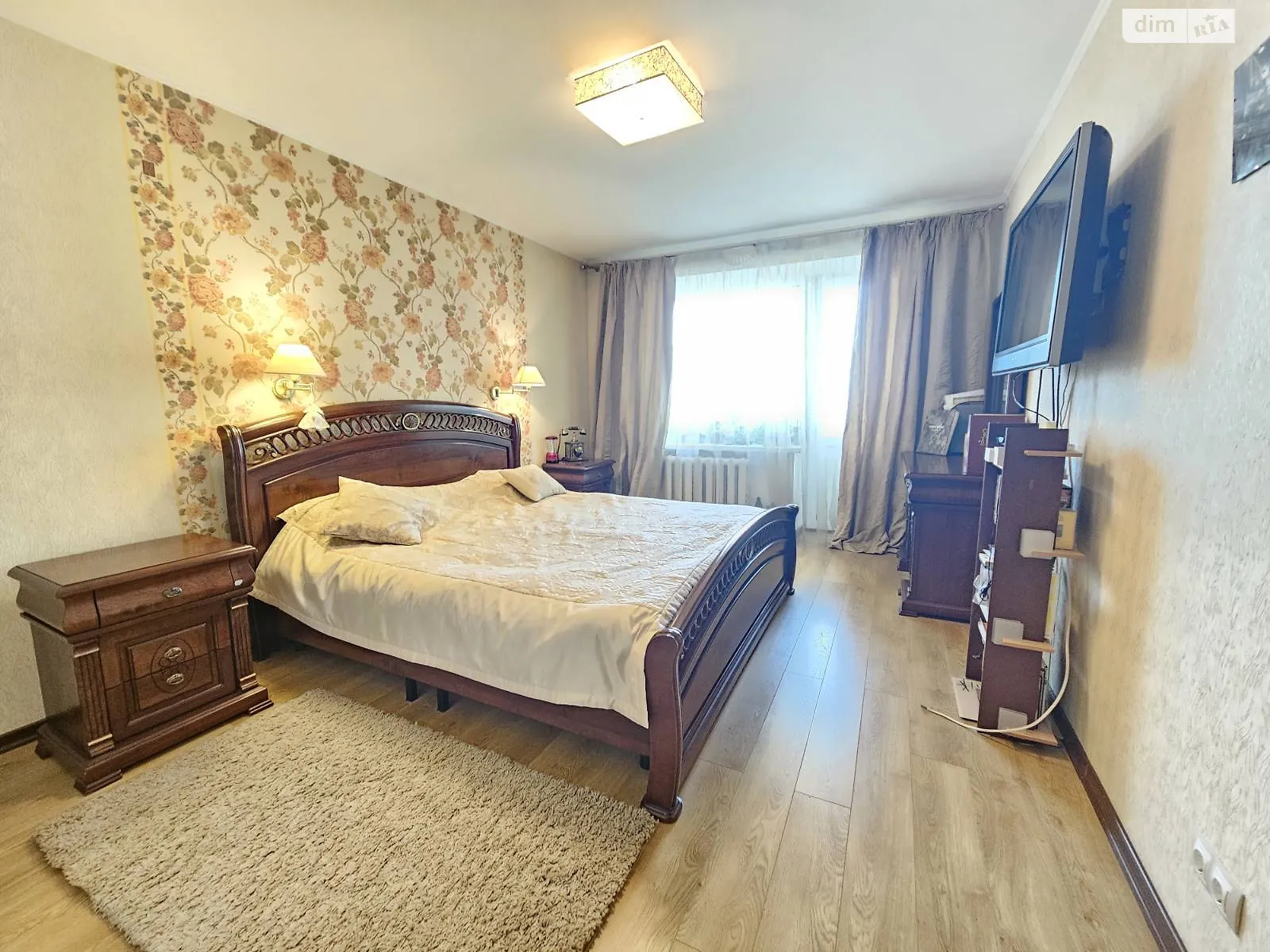 Продается 4-комнатная квартира 99.6 кв. м в Киеве, ул. Князей Острожских(Московская), 17/2 - фото 1