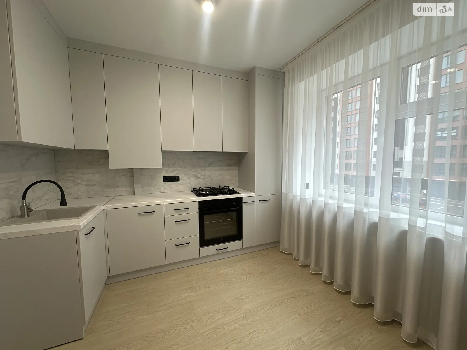 Продается 1-комнатная квартира 44 кв. м в Хмельницком, ул. Сечевых Стрельцов, 8Б корпус 3 - фото 1