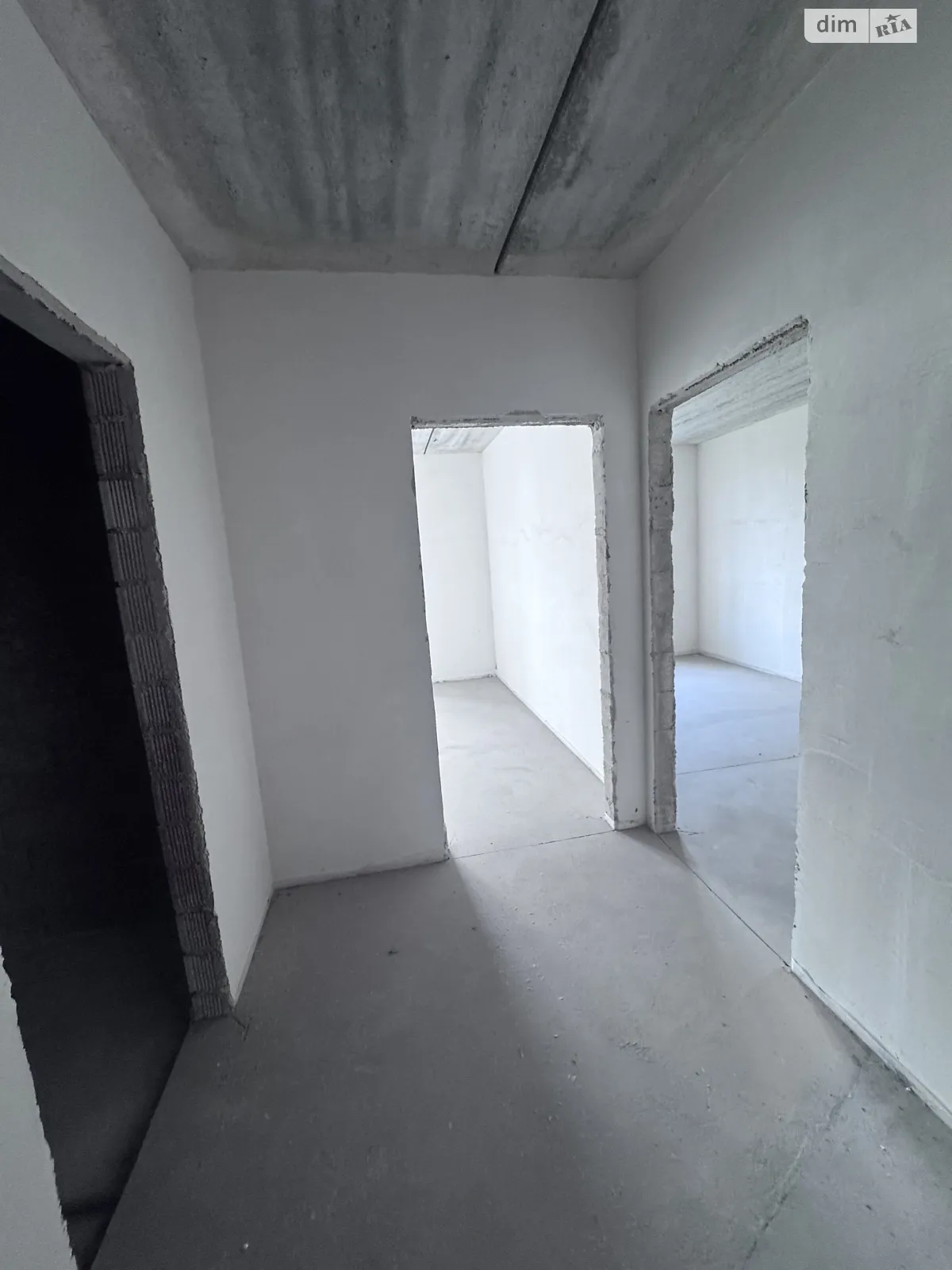 Продается 1-комнатная квартира 43 кв. м в Вишневом, ул. Европейская, 32/1Б - фото 1