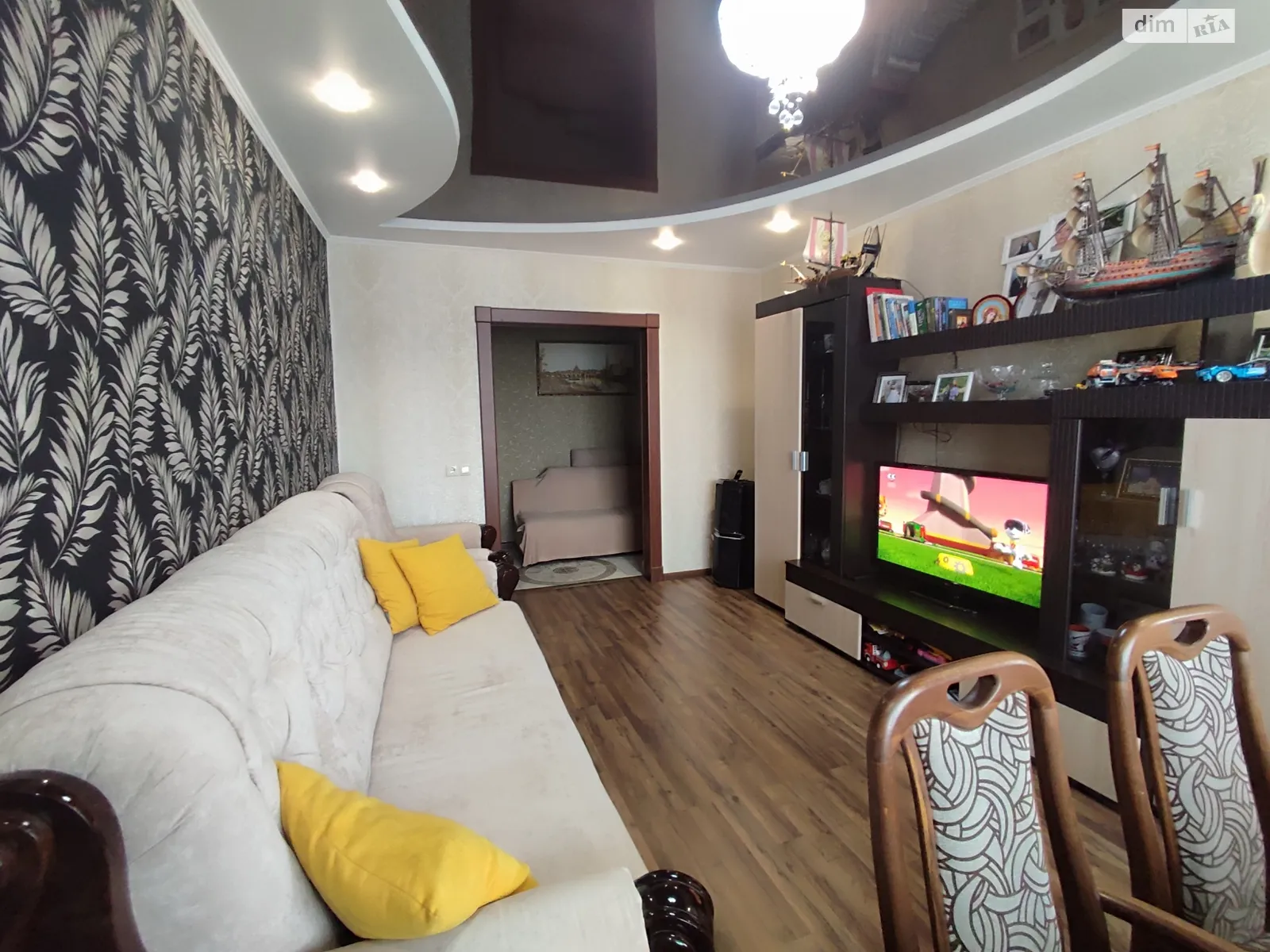 Продается 3-комнатная квартира 63.3 кв. м в Кривом Роге, цена: 36000 $ - фото 1