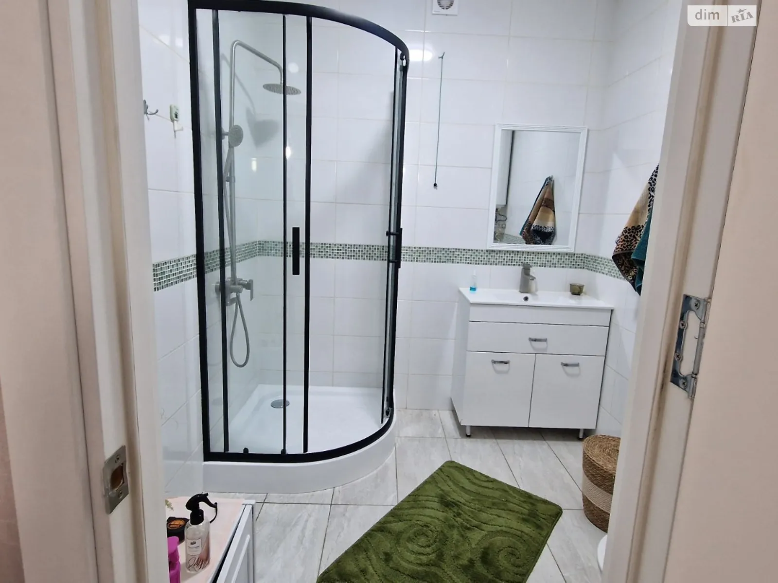 Продается дом на 2 этажа 62 кв. м с баней/сауной, цена: 42000 $ - фото 1