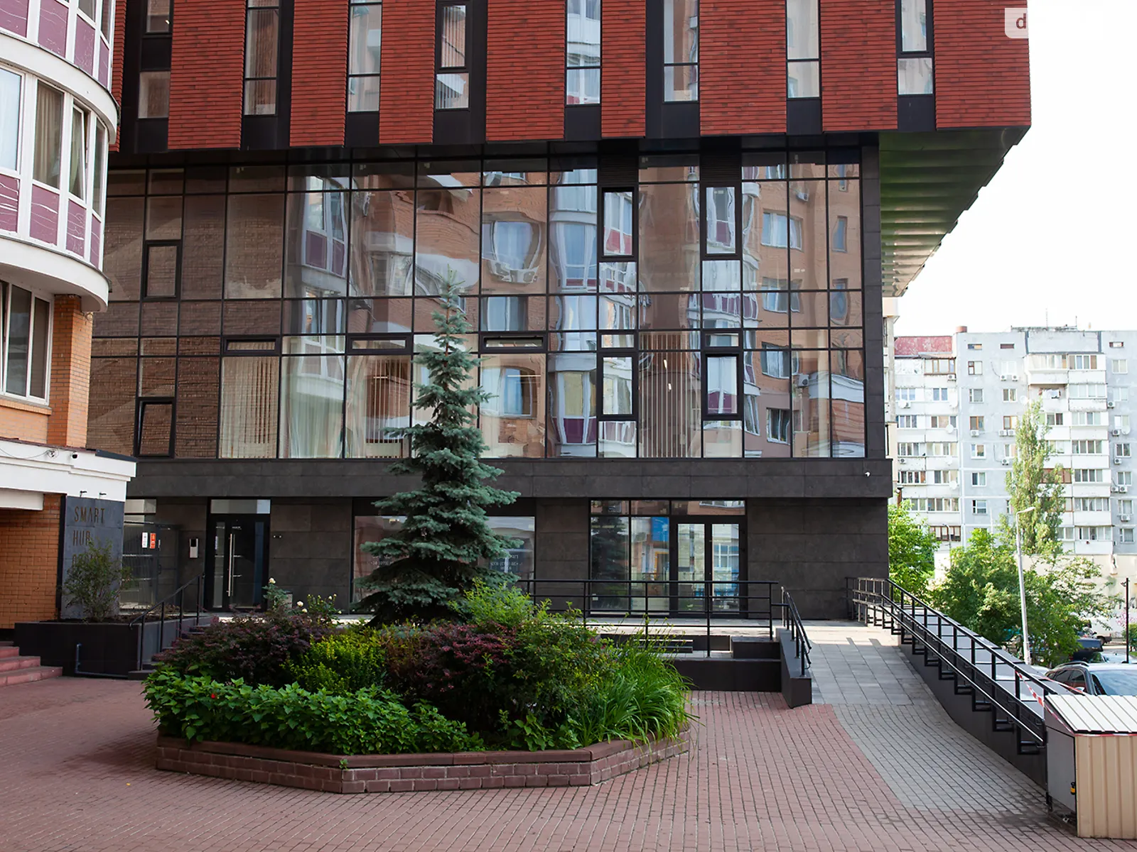 Здається в оренду приміщення вільного призначення 85 кв. м в 5-поверховій будівлі, цена: 1275 $ - фото 1