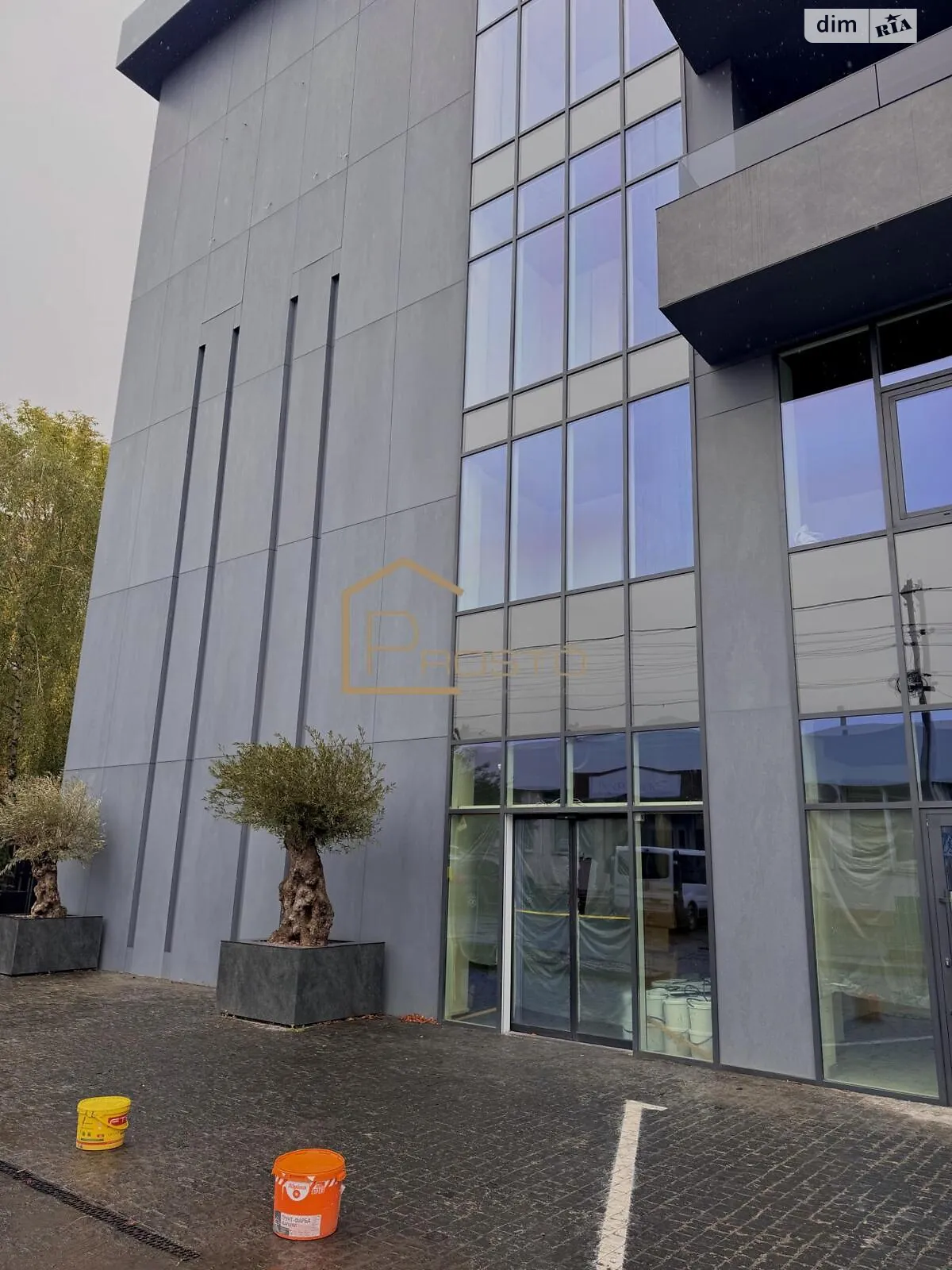 Здається в оренду приміщення вільного призначення 40 кв. м в 4-поверховій будівлі, цена: 1000 $ - фото 1