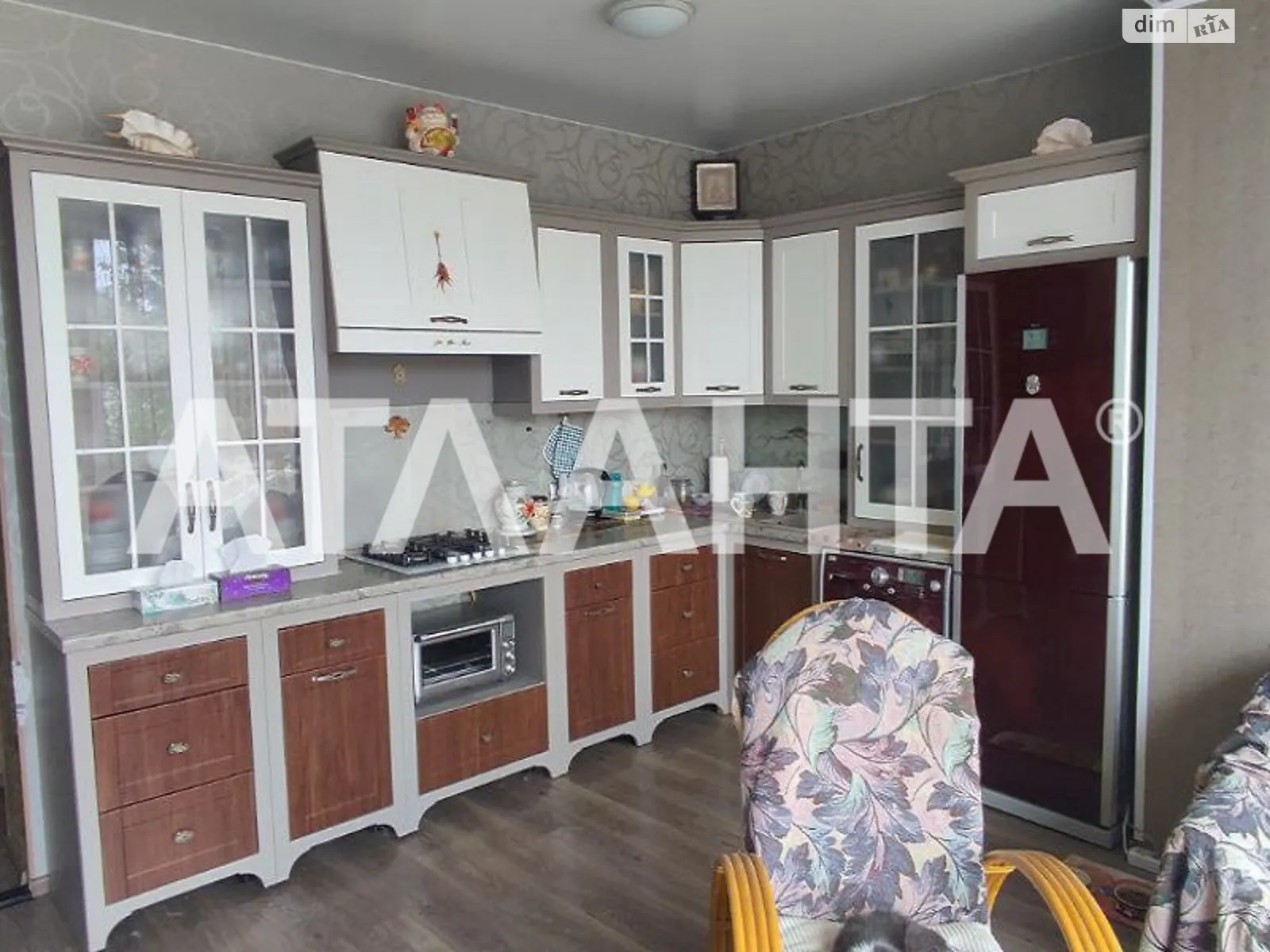 Продается 1-комнатная квартира 57.2 кв. м в Одессе, ул. Атамана Головатого - фото 1