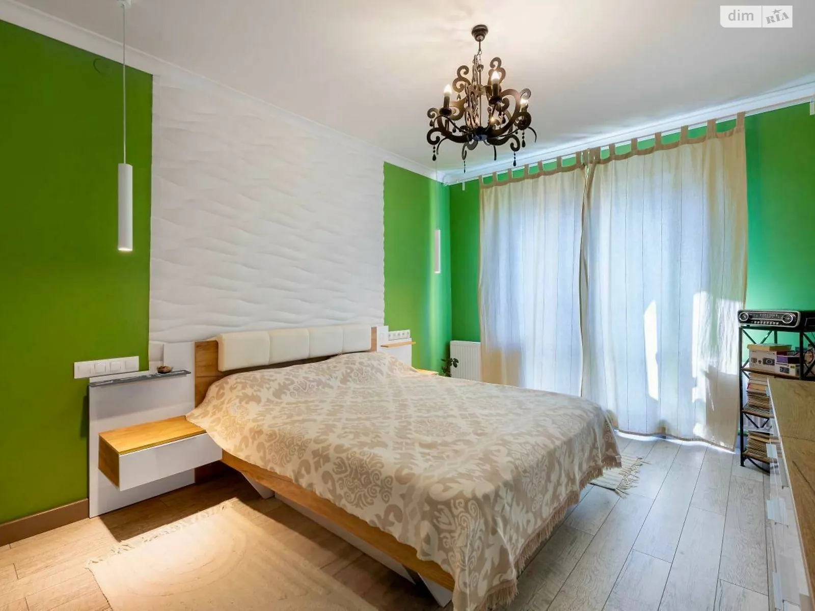 Здається в оренду 2-кімнатна квартира 78 кв. м у Львові, вул. Угорська, 12 - фото 1