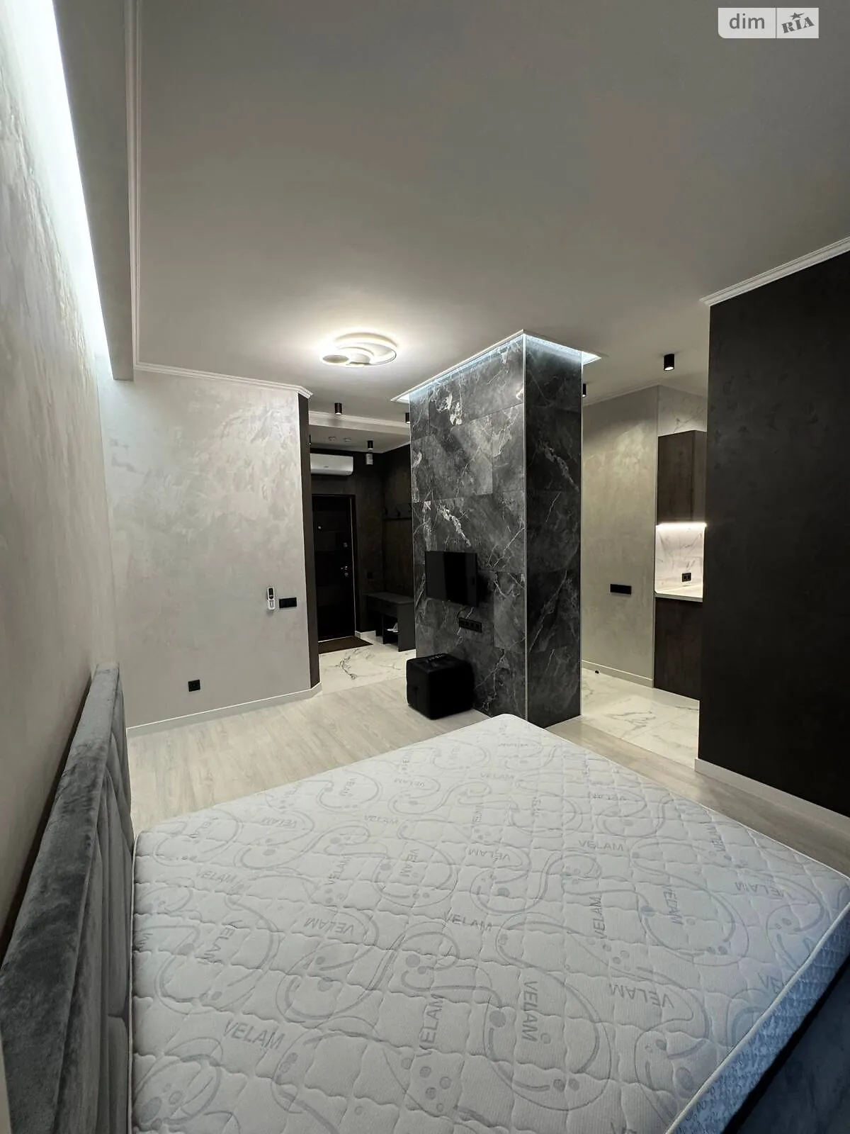 Сдается в аренду 1-комнатная квартира 36.9 кв. м в Днепре, бул. Звездный, 1М - фото 1