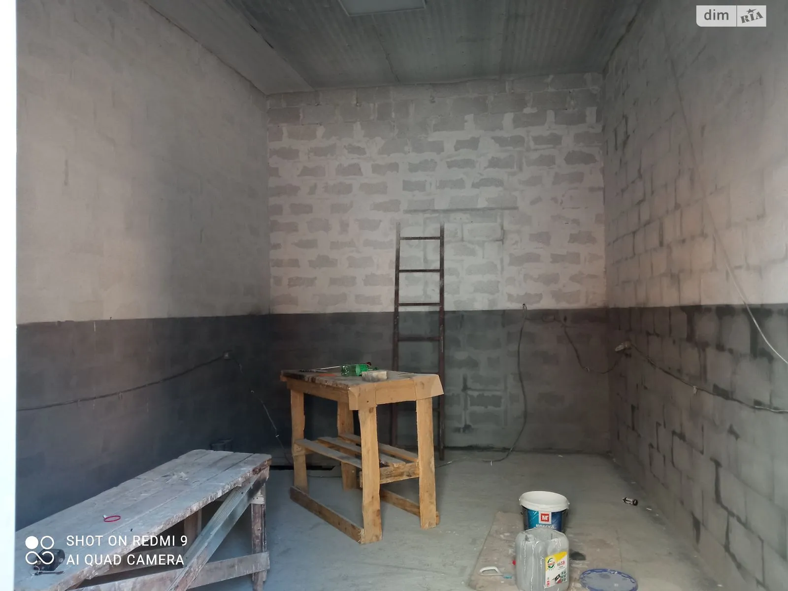 Продается отдельно стоящий гараж универсальный на 24 кв. м, цена: 5700 $ - фото 1