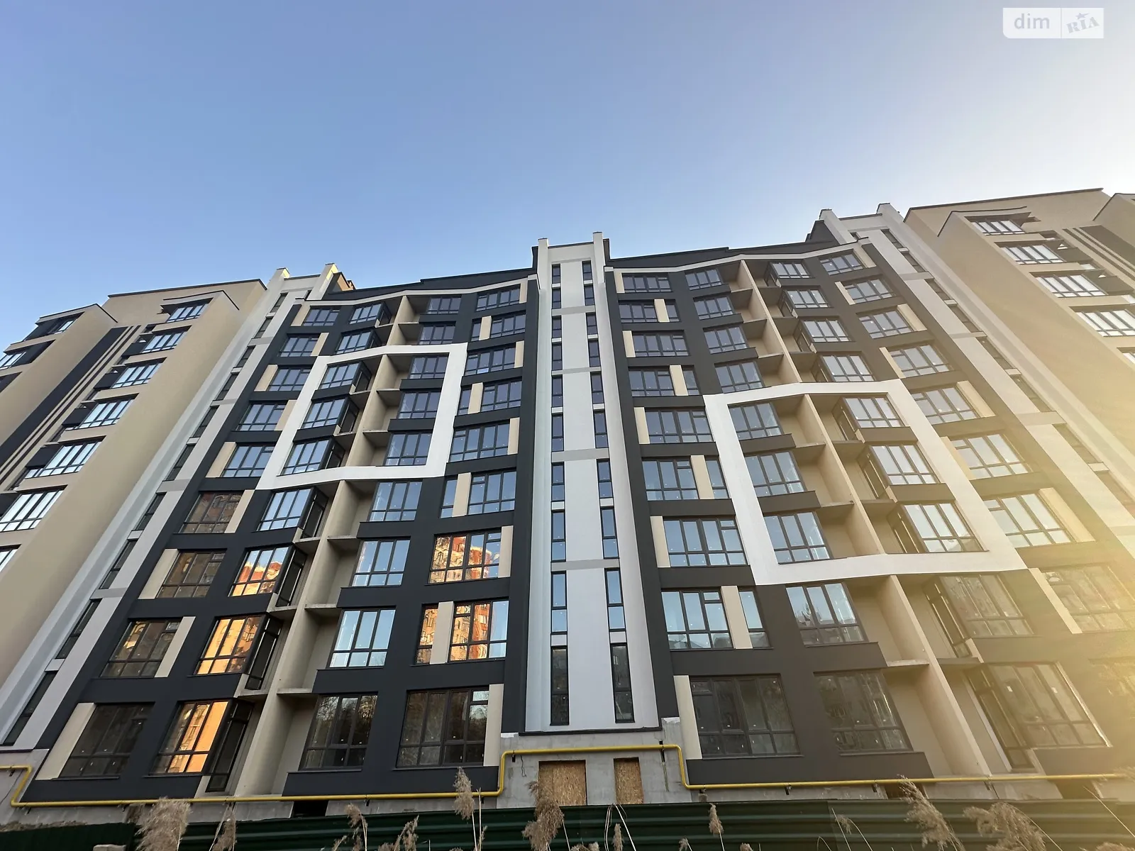 Продається 2-кімнатна квартира 79.7 кв. м у Хмельницькому, вул. Зарічанська, 3/3В - фото 1