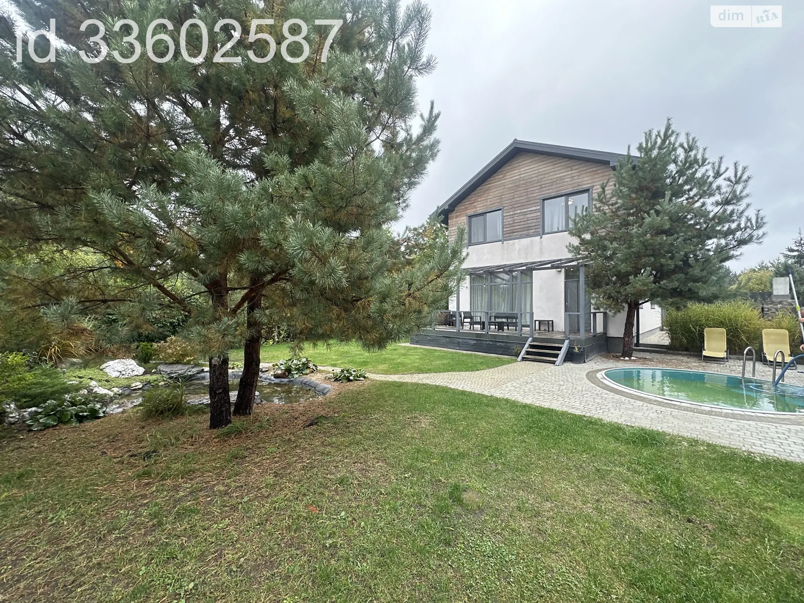 Продается дом на 2 этажа 160 кв. м с гаражом, цена: 165000 $ - фото 1
