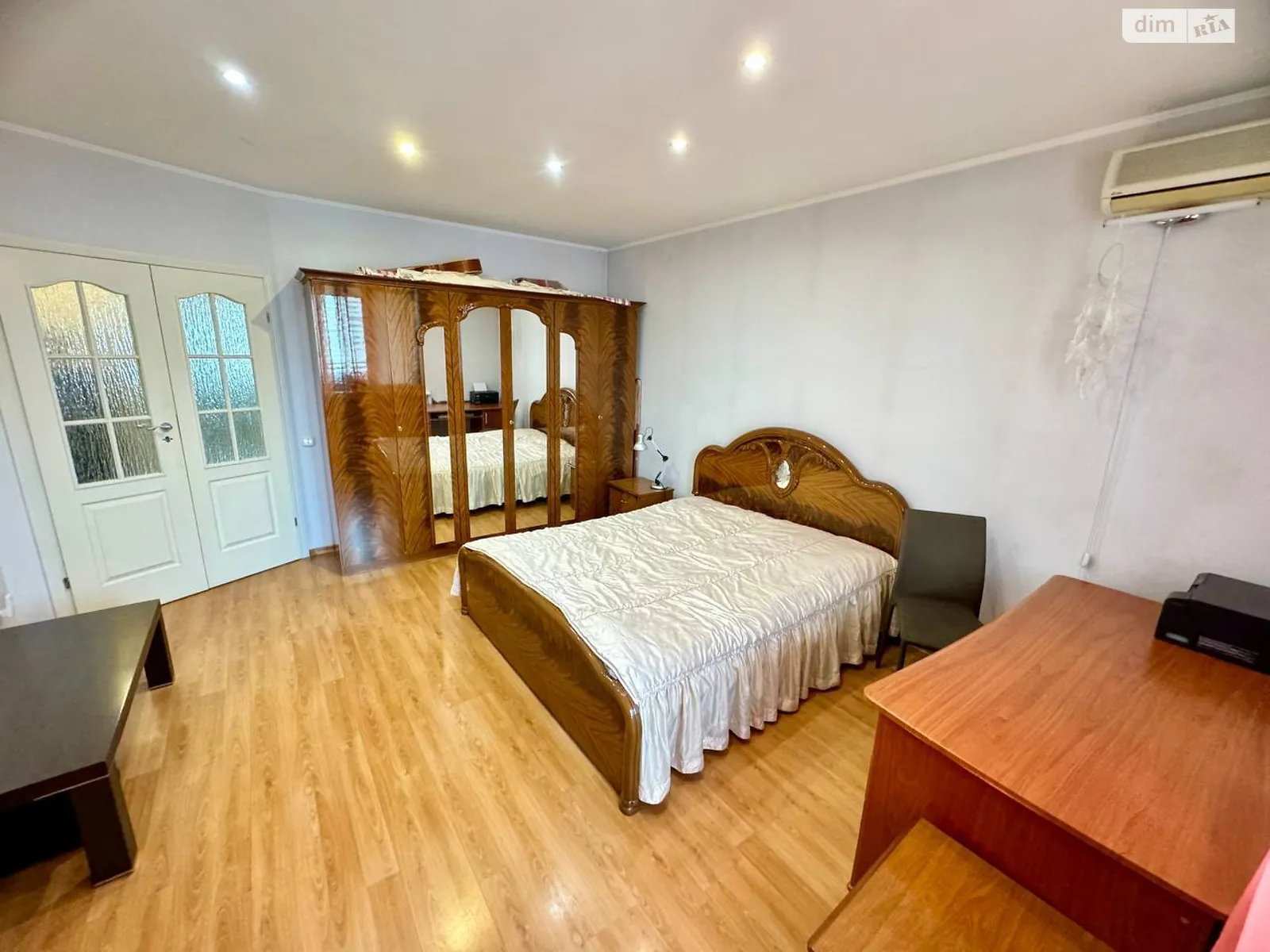 Продається 4-кімнатна квартира 122.3 кв. м у Дніпрі, вул. Мандриківська, 338 - фото 1