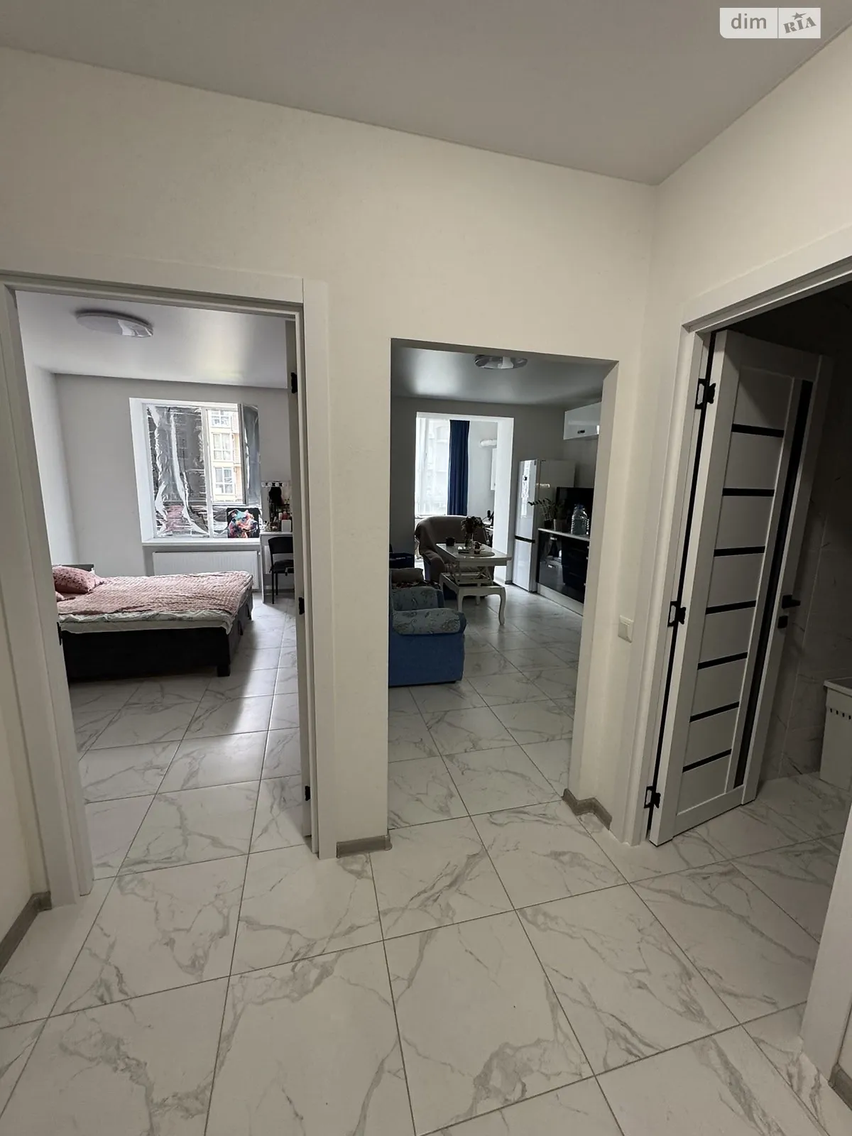 Продается 2-комнатная квартира 45.5 кв. м в Слобожанском, ул. Семейная, 4 - фото 1