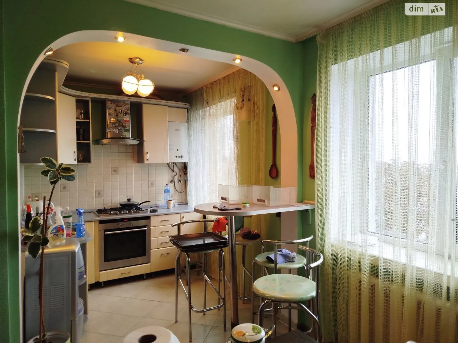 Сдается в аренду 3-комнатная квартира 60 кв. м в Ровно, просп. Генерала Безручка - фото 1