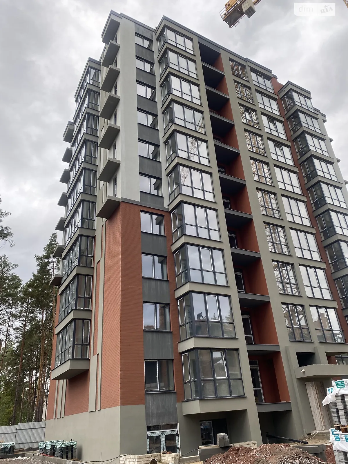 Продается 2-комнатная квартира 56.65 кв. м в Гостомеле, ул. Соборная, 1 - фото 1