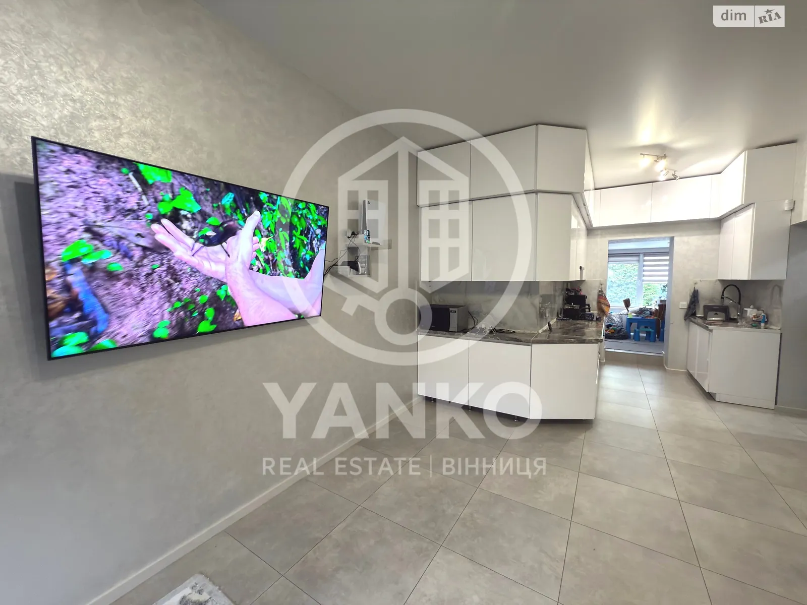 Сдается в оренду частина будинку 135 кв. м з мансардою, цена: 999 $ - фото 1