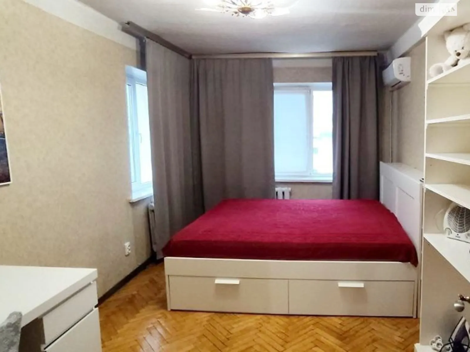 Продается 2-комнатная квартира 46.4 кв. м в Киеве, ул. Дегтяревская, 15 - фото 1