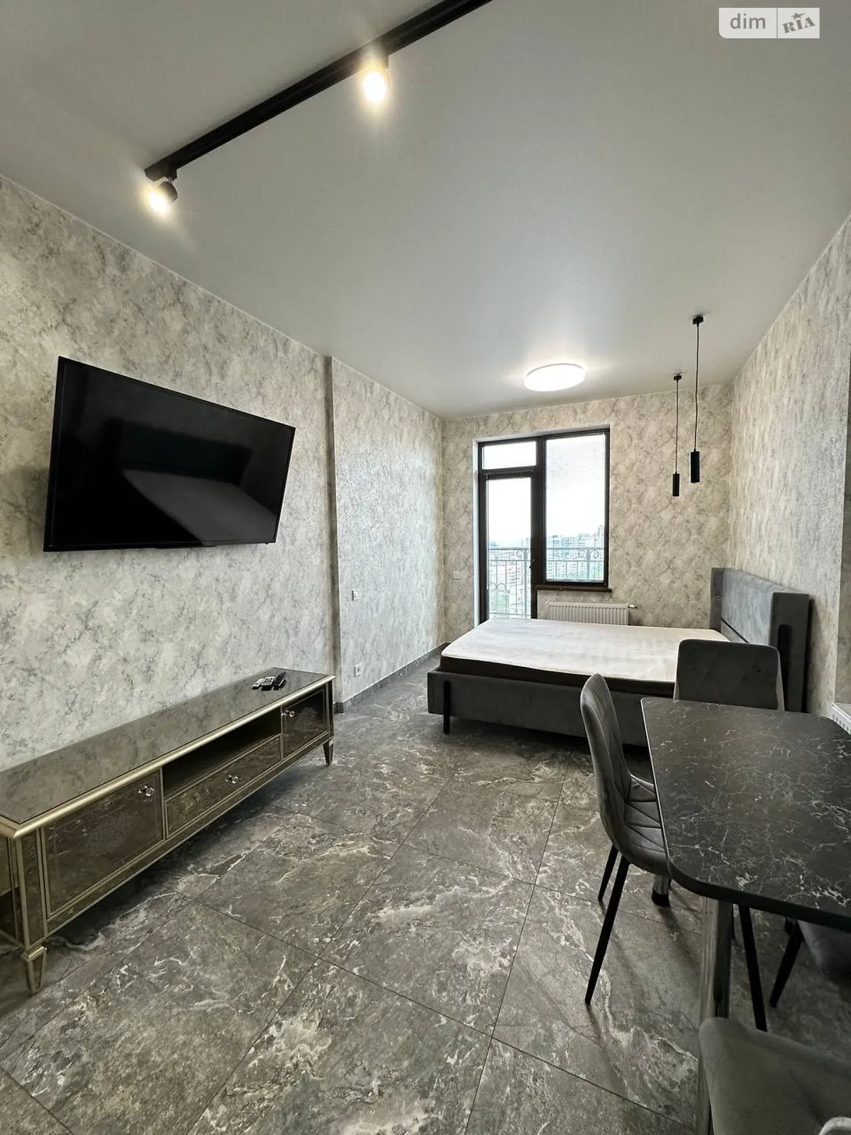 Сдается в аренду 1-комнатная квартира 35 кв. м в Одессе, Фонтанская дор., 25 - фото 1