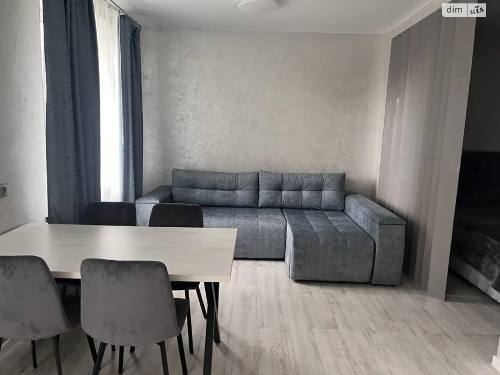 Продается 1-комнатная квартира 48.5 кв. м в Слобожанском, ул. Содружества, 5 - фото 1