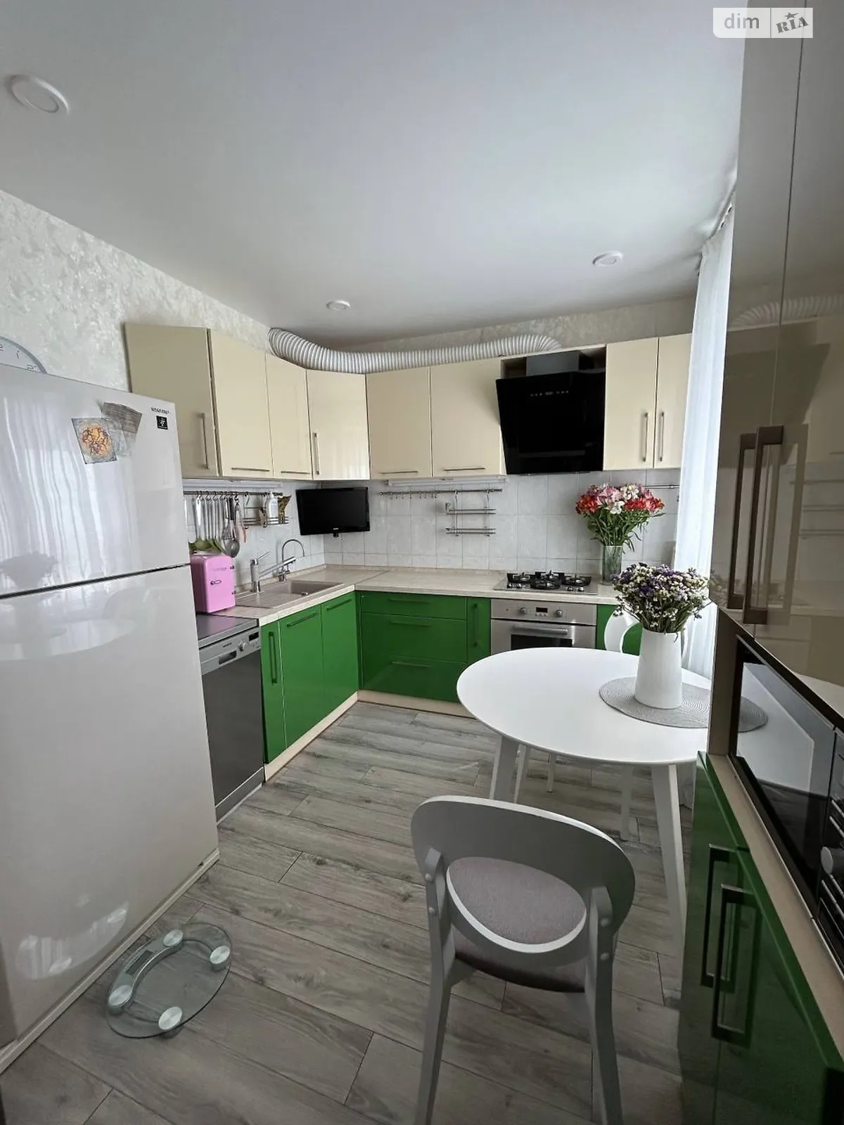 Продается 2-комнатная квартира 57 кв. м в Днепре, бул. Славы, 22 - фото 1