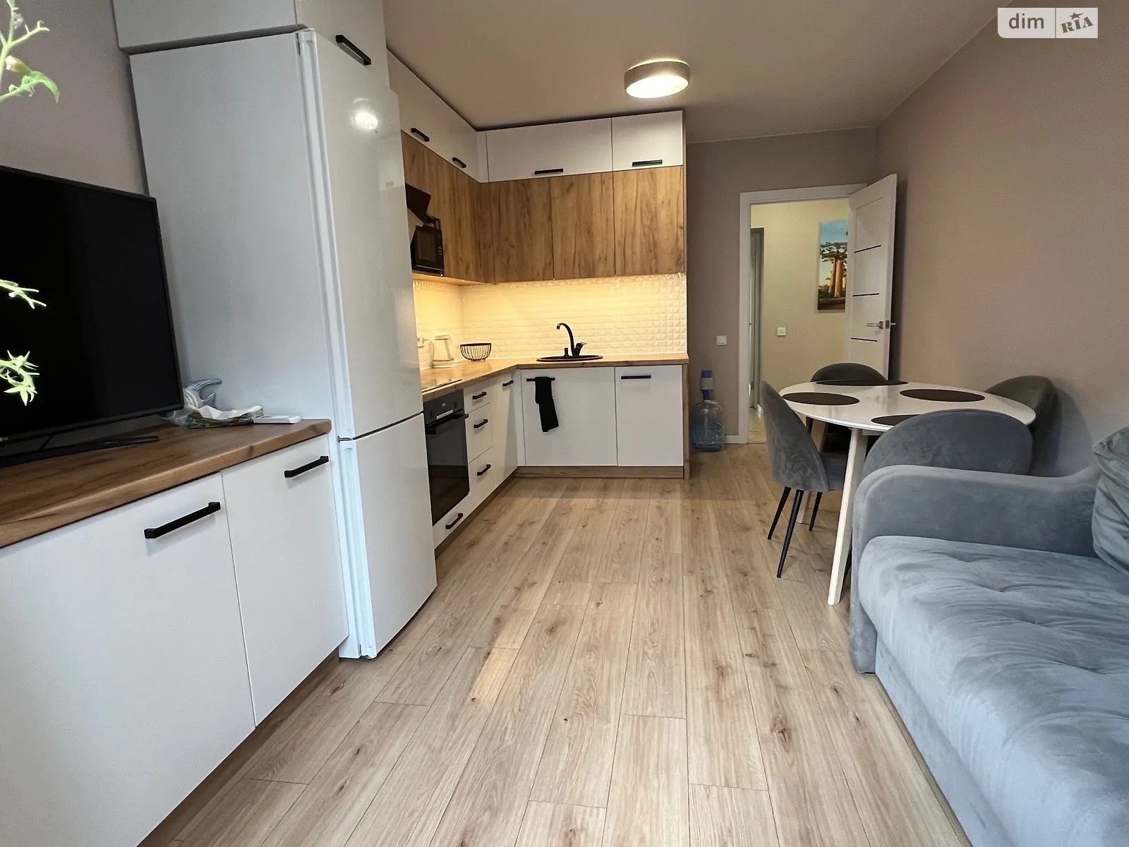 Продается 2-комнатная квартира 73.7 кв. м в Днепре, ул. Набережная Победы, 42Р - фото 1