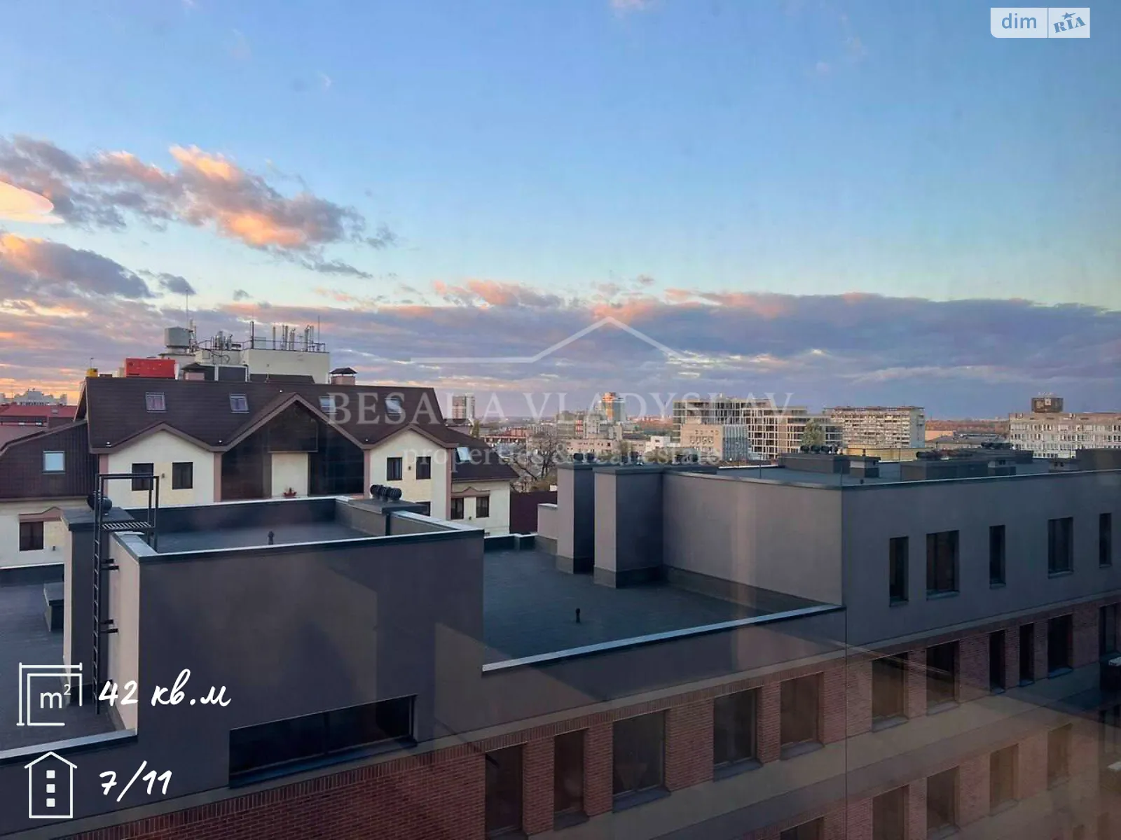 Продается 1-комнатная квартира 41.8 кв. м в Днепре, ул. Троицкая, 5 - фото 1