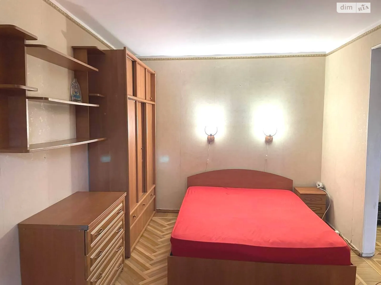 Продается 1-комнатная квартира 32 кв. м в Одессе, ул. Академика Филатова - фото 1