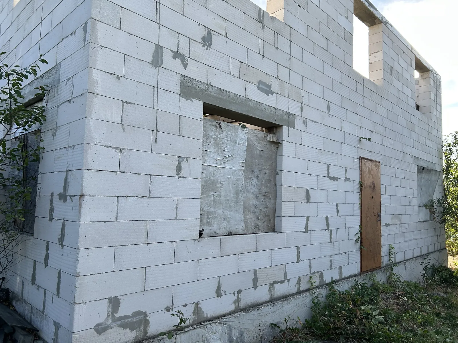 Продается дом на 2 этажа 118 кв. м с балконом, цена: 27000 $ - фото 1