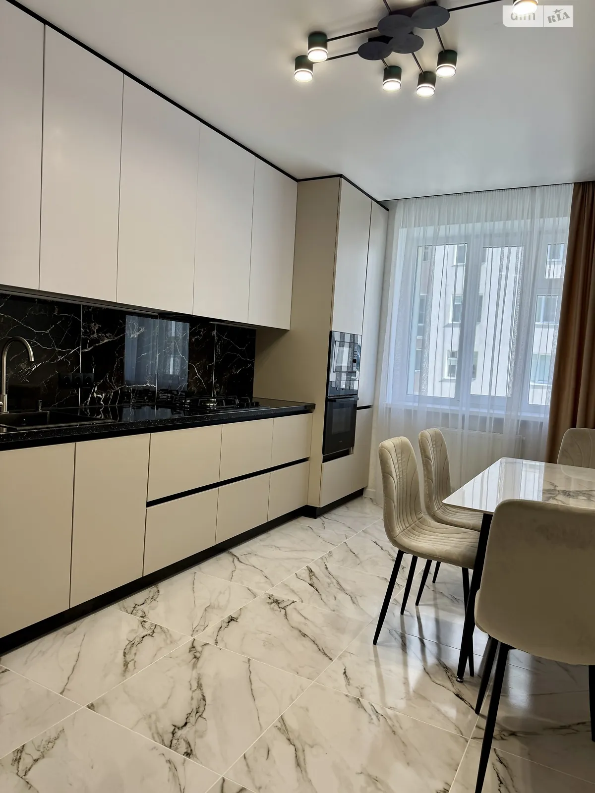 Сдается в аренду 1-комнатная квартира 44 кв. м в Хмельницком, ул. Лесогриневецкая, 34В - фото 1