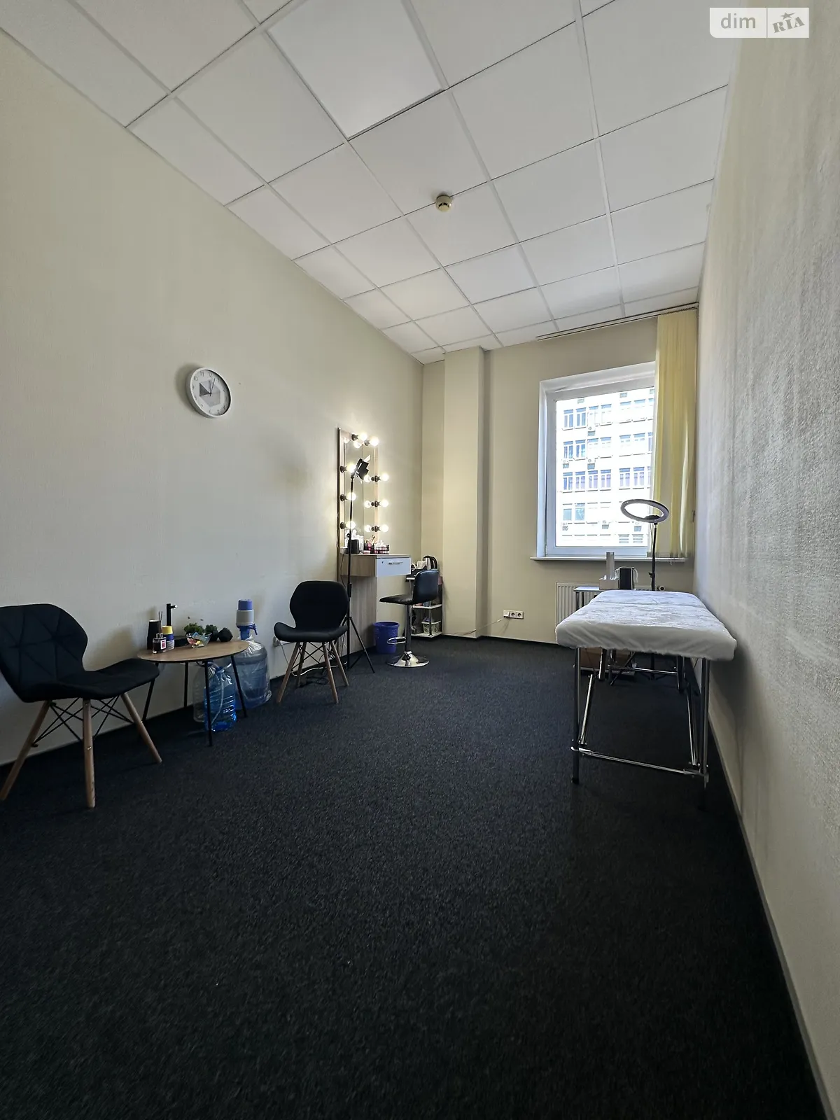 Здається в оренду офіс 19 кв. м в бізнес-центрі, цена: 5500 $ - фото 1