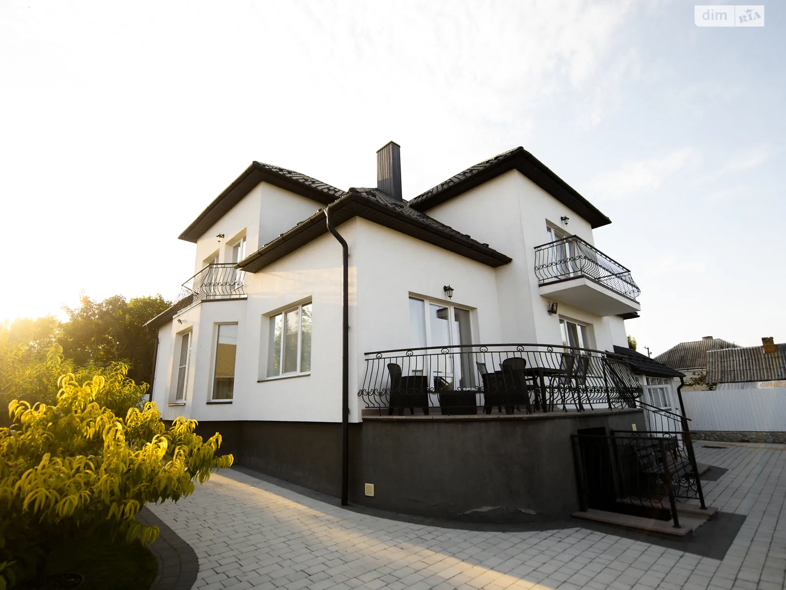 Продается дом на 2 этажа 294.5 кв. м с мансардой, цена: 399000 $ - фото 1
