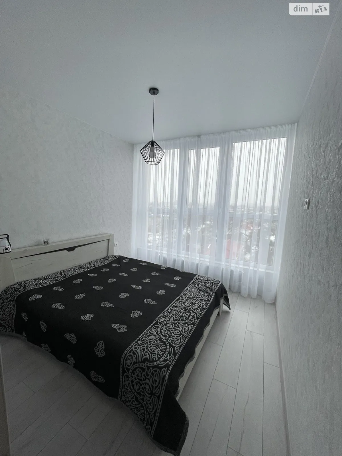 Продается 1-комнатная квартира 37.6 кв. м в Одессе, ул. Бугаевская, 44 - фото 1