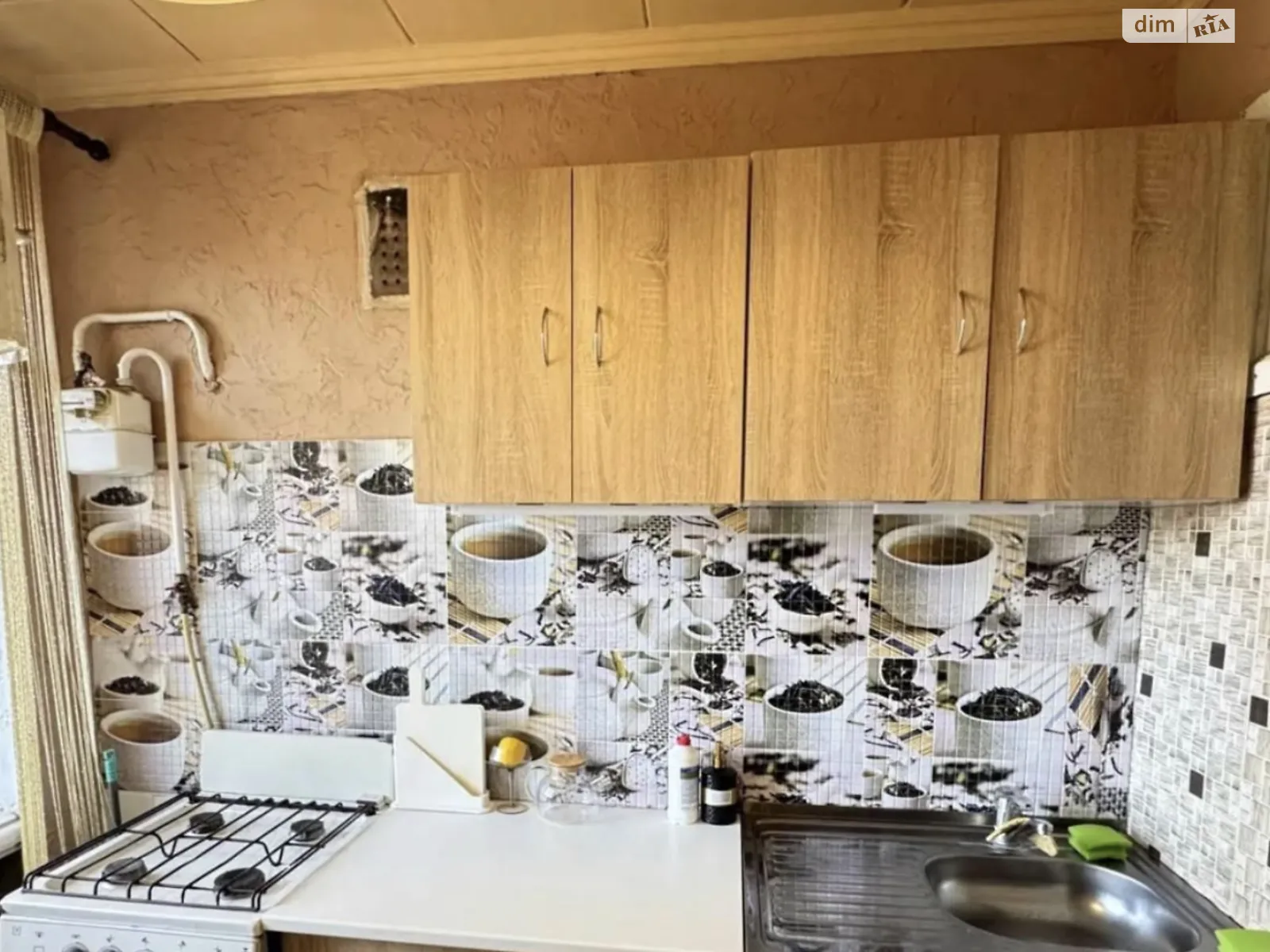 Продается 1-комнатная квартира 33 кв. м в Одессе, ул. Ивана Франко - фото 1