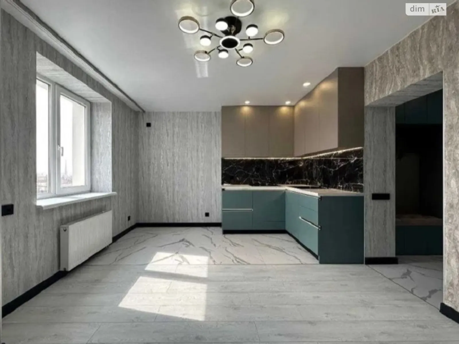 Продается 2-комнатная квартира 60 кв. м в Харькове, ул. Заливная, 4 - фото 1