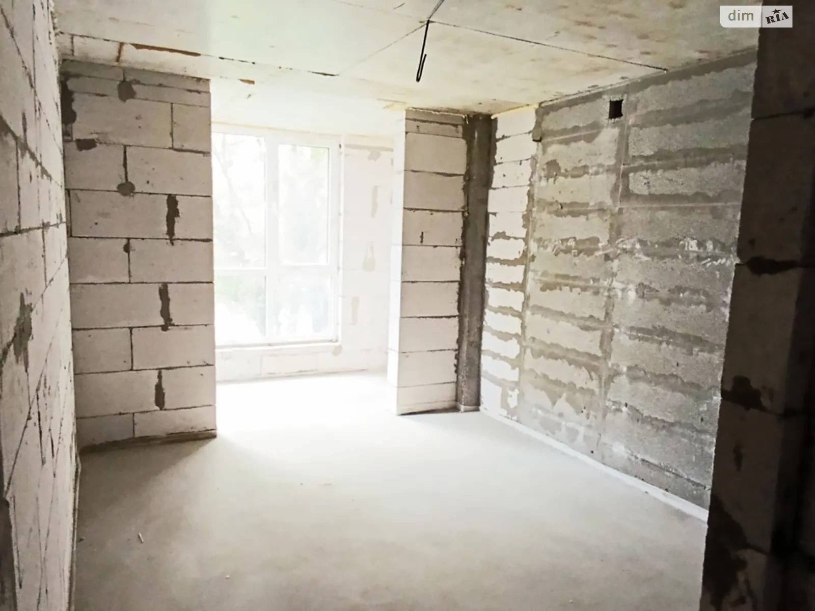 Продается 1-комнатная квартира 46 кв. м в Виннице, пл. Привокзальная - фото 1