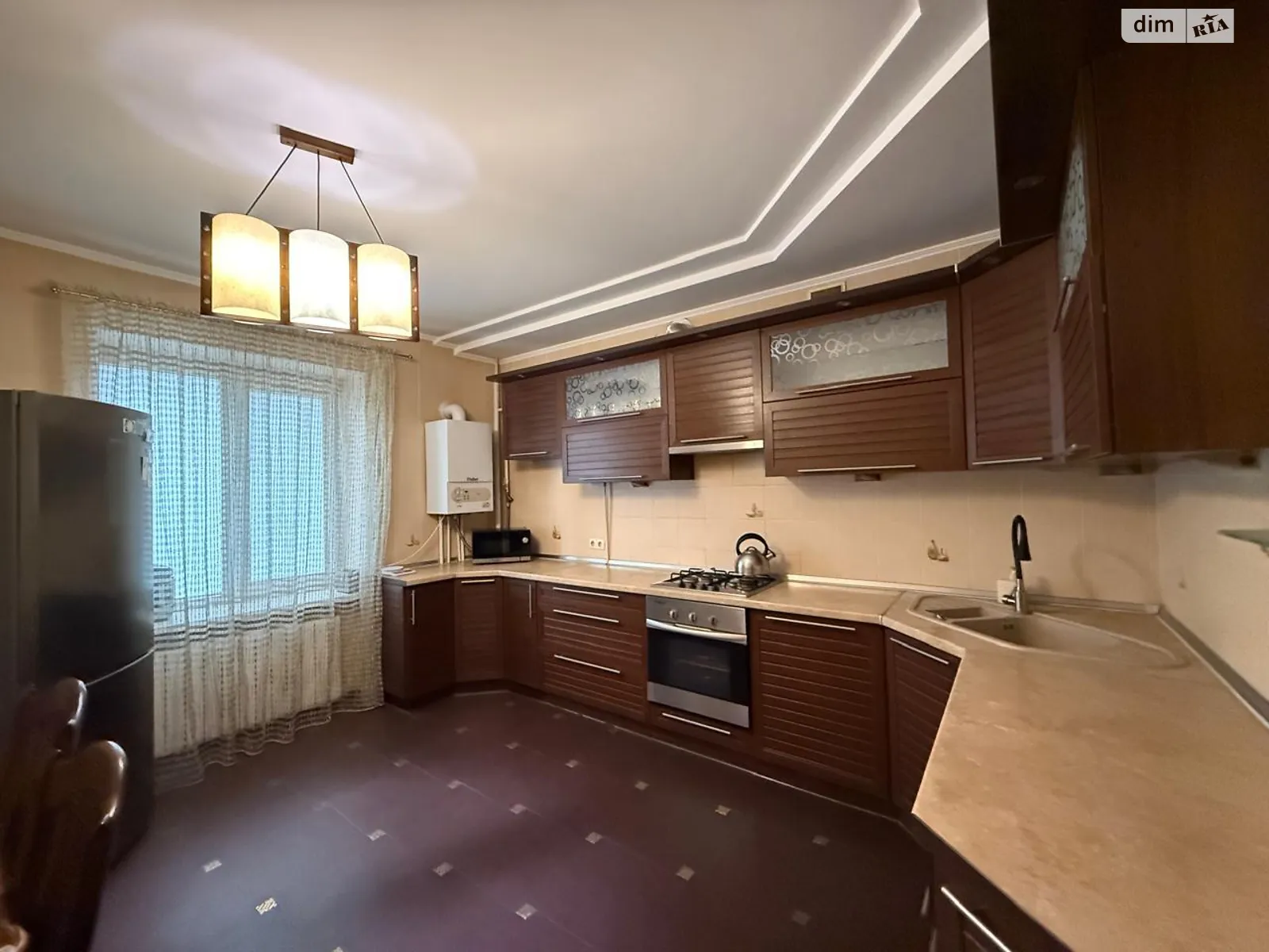 3-комнатная квартира 94.3 кв. м в Луцке, ул. Зацепы, 8 - фото 1