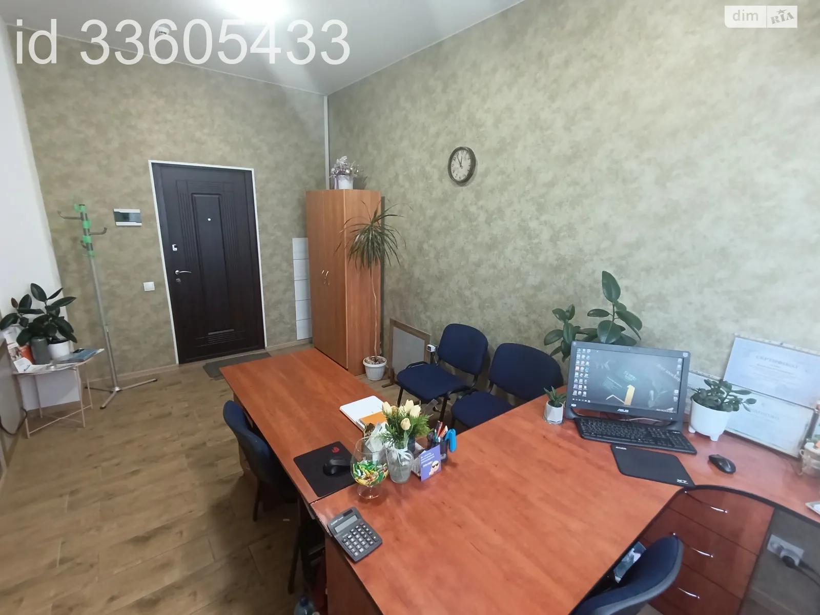 Продається офіс 15 кв. м в бізнес-центрі, цена: 15000 $ - фото 1
