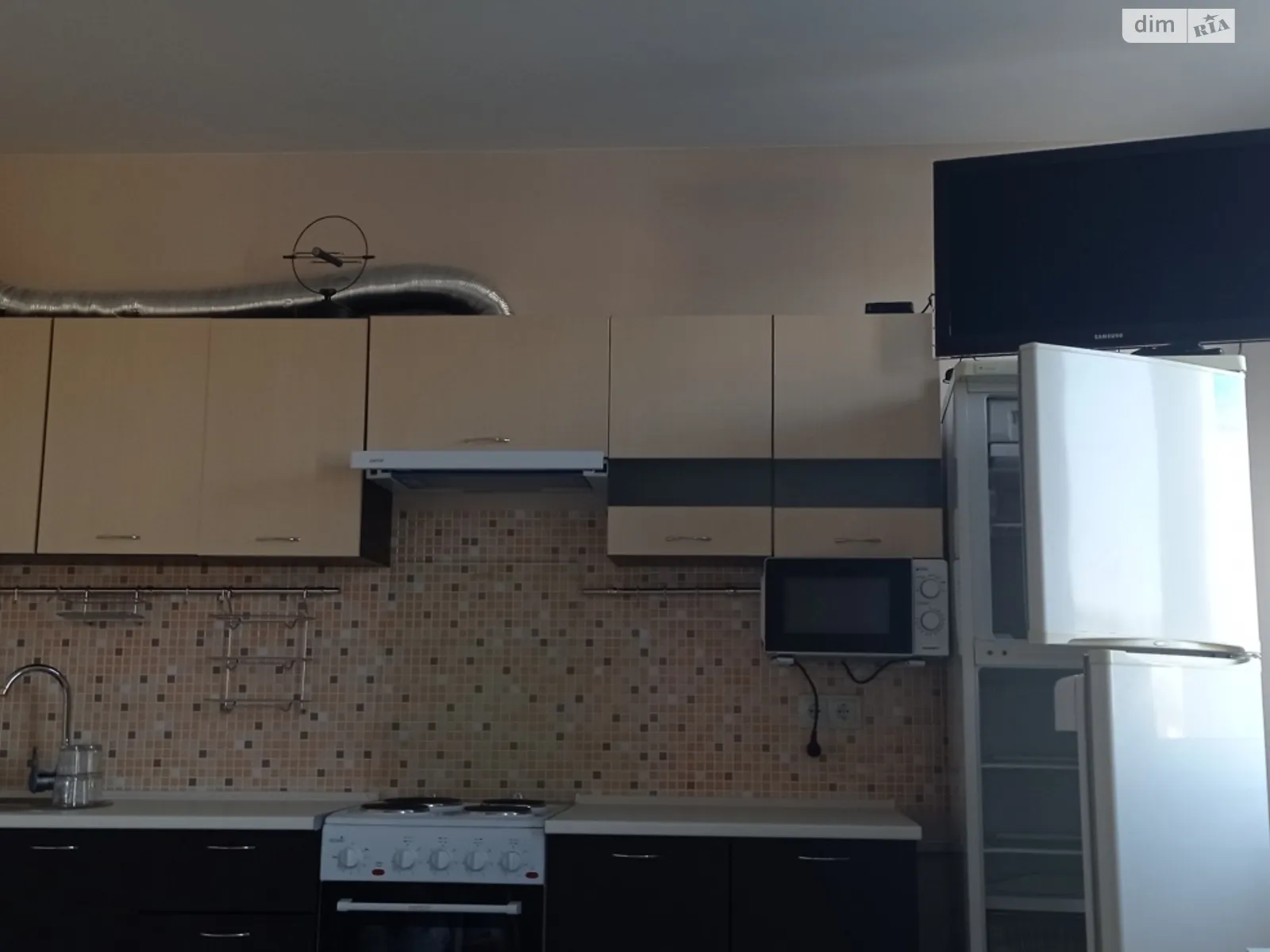 Сдается в аренду 1-комнатная квартира 45 кв. м в Одессе, цена: 7500 грн - фото 1