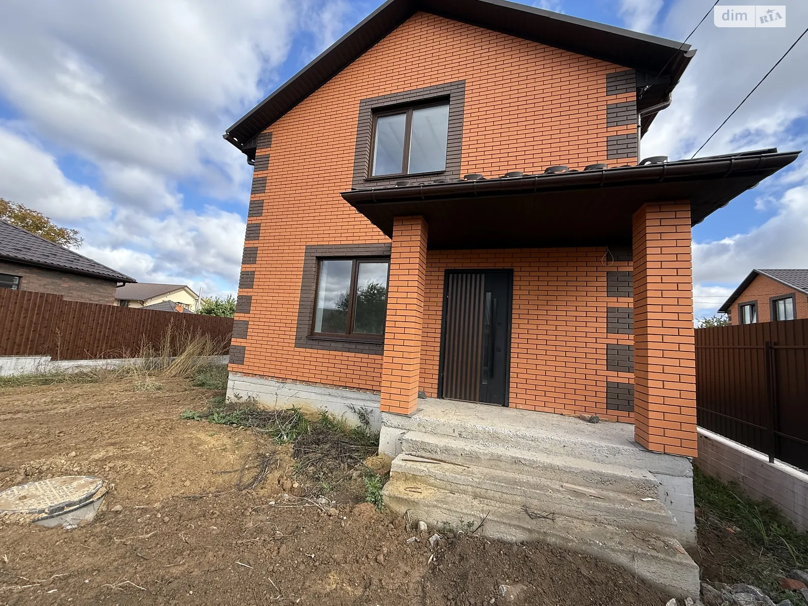 Продается дом на 2 этажа 115 кв. м с участком, цена: 90000 $ - фото 1