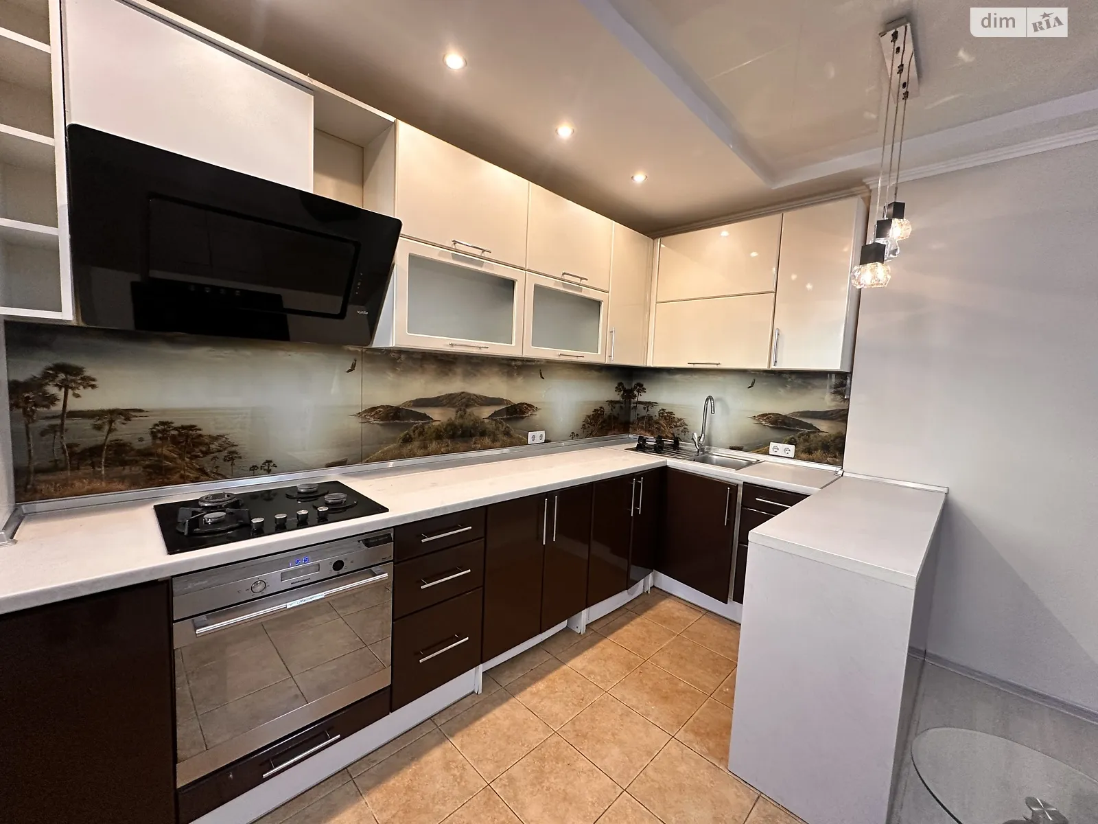 Продается 2-комнатная квартира 72.2 кв. м в Одессе, ул. Академика Сахарова, 24 - фото 1