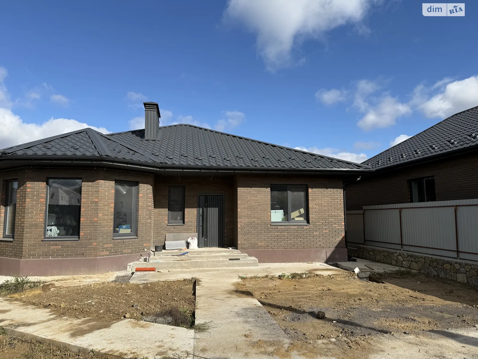 Продается одноэтажный дом 115 кв. м с верандой, цена: 135000 $ - фото 1