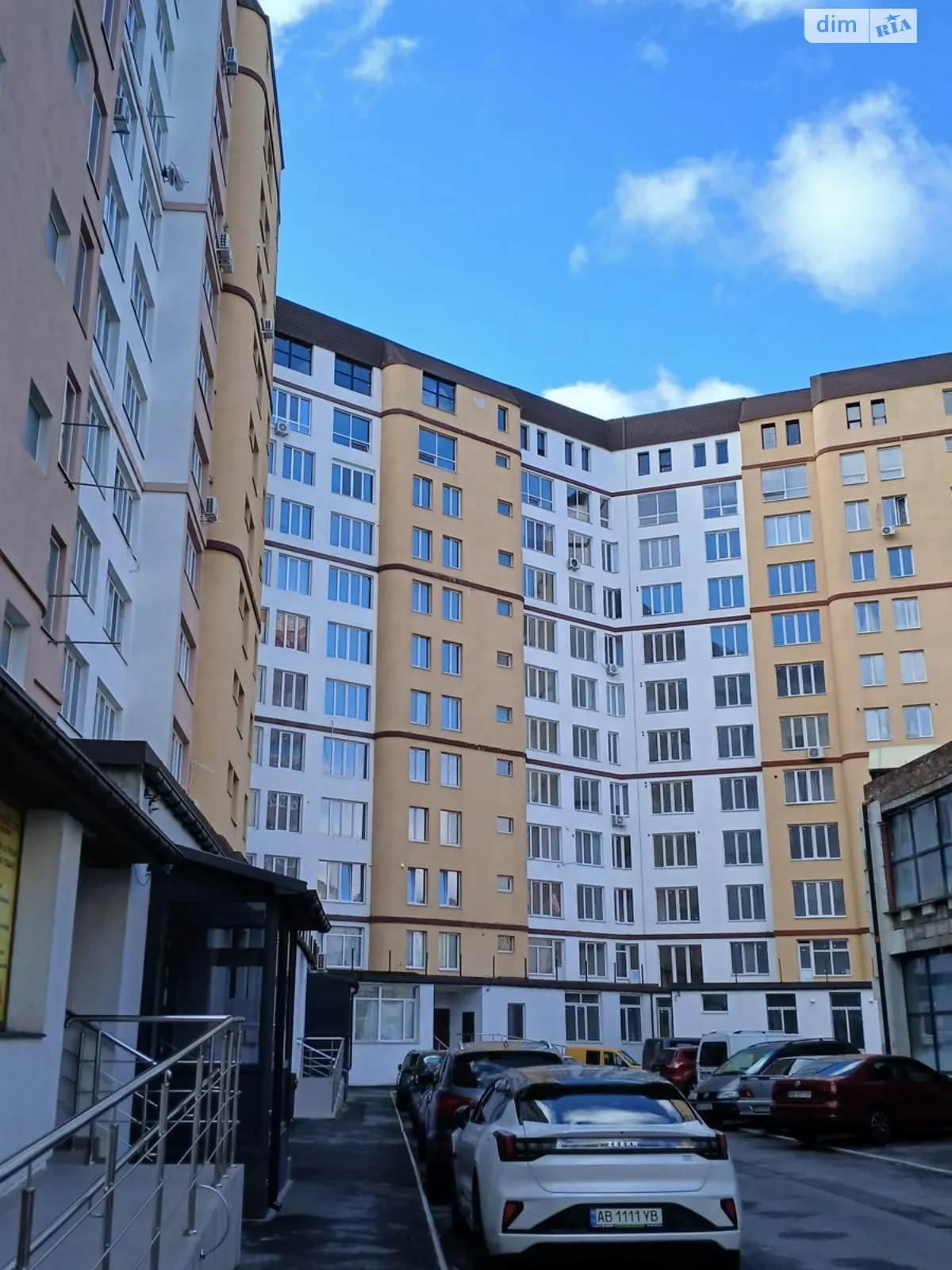 Продается 1-комнатная квартира 82.6 кв. м в Виннице, ул. Стрелецкая - фото 1