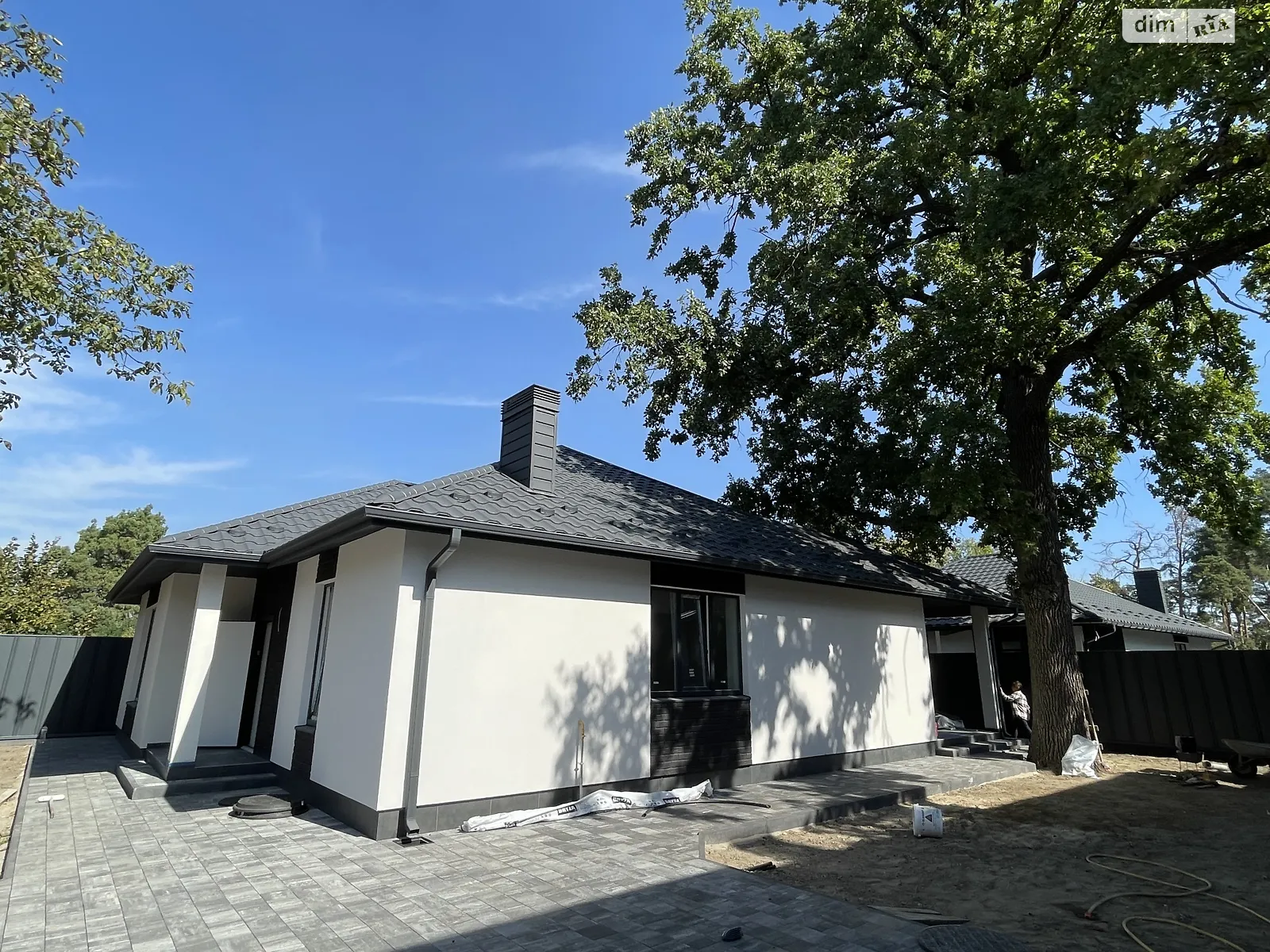 Продається одноповерховий будинок 134 кв. м з бесідкою, цена: 145000 $ - фото 1