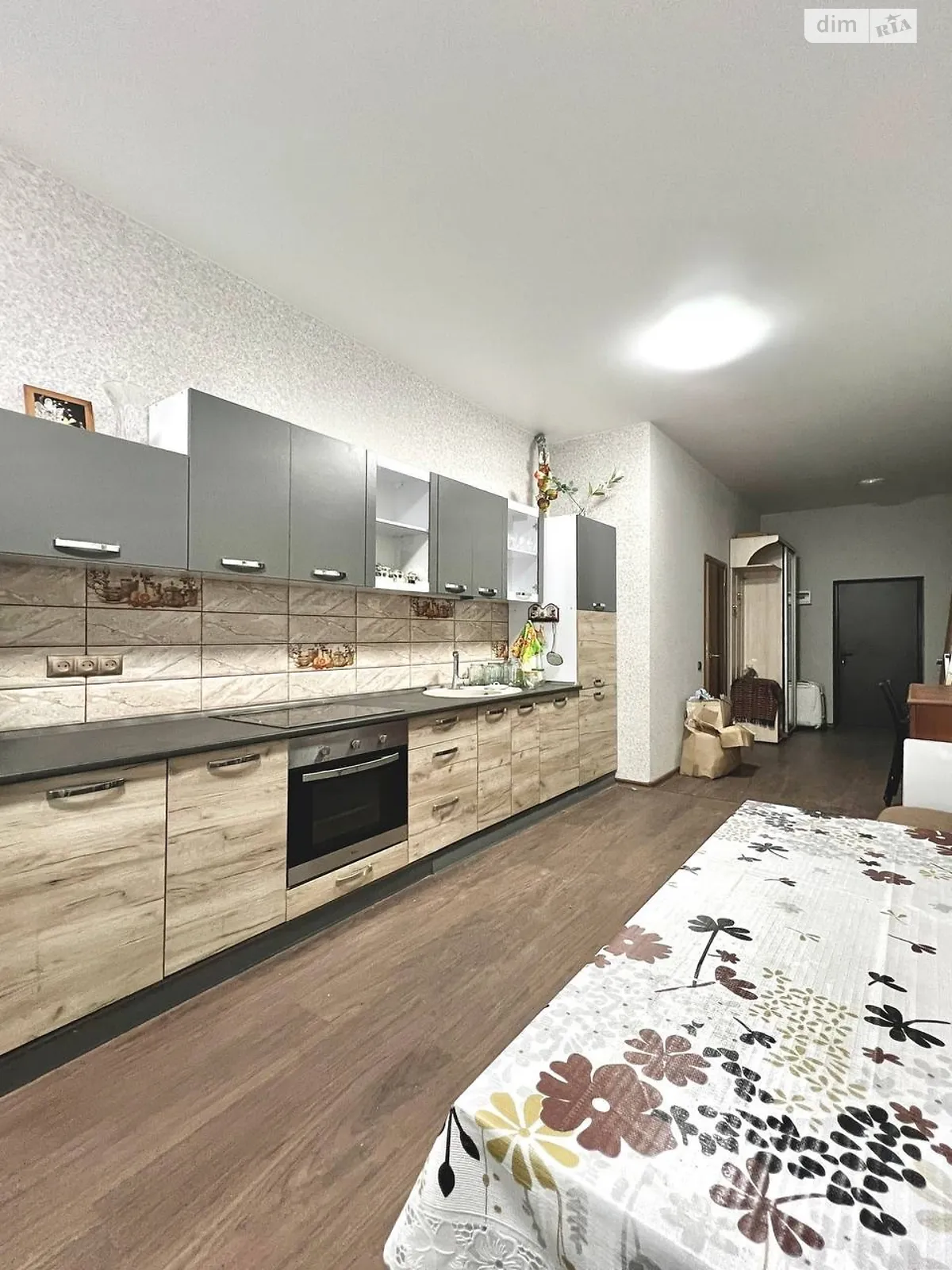 Продается 1-комнатная квартира 48 кв. м в Харькове, ул. Кричевского, 42 - фото 1