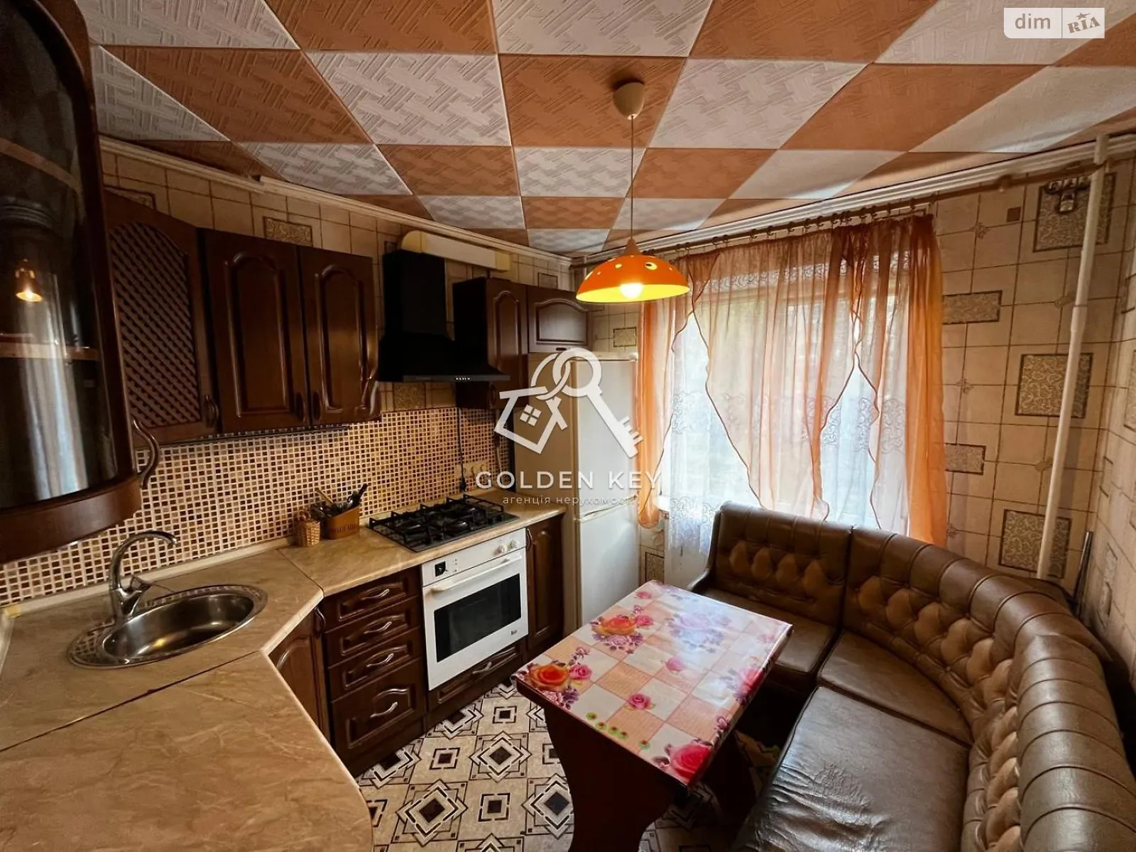 Продается 3-комнатная квартира 61.78 кв. м в Кривом Роге, ул. Федора Караманыць(Ватутина), 49 - фото 1