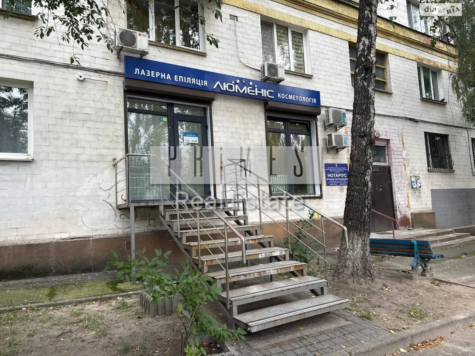 Сдается в аренду объект сферы услуг 50.1 кв. м в 5-этажном здании, цена: 1700 $ - фото 1