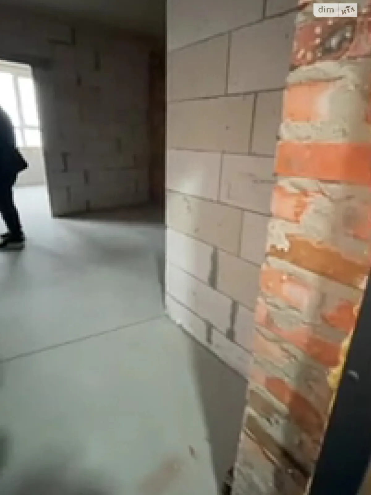 Продается 1-комнатная квартира 45 кв. м в Ирпене, ул. Университетская(Карла Маркса), 3/12 - фото 1