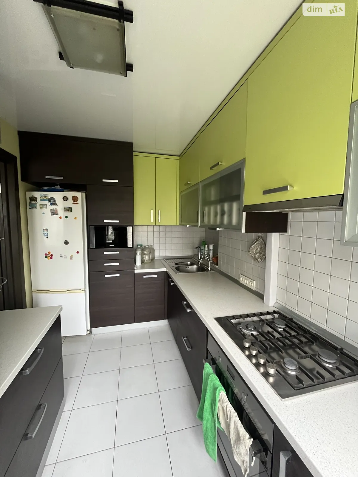 Продается 3-комнатная квартира 65 кв. м в Днепре, ул. Заболотного Даниила, 4 - фото 1