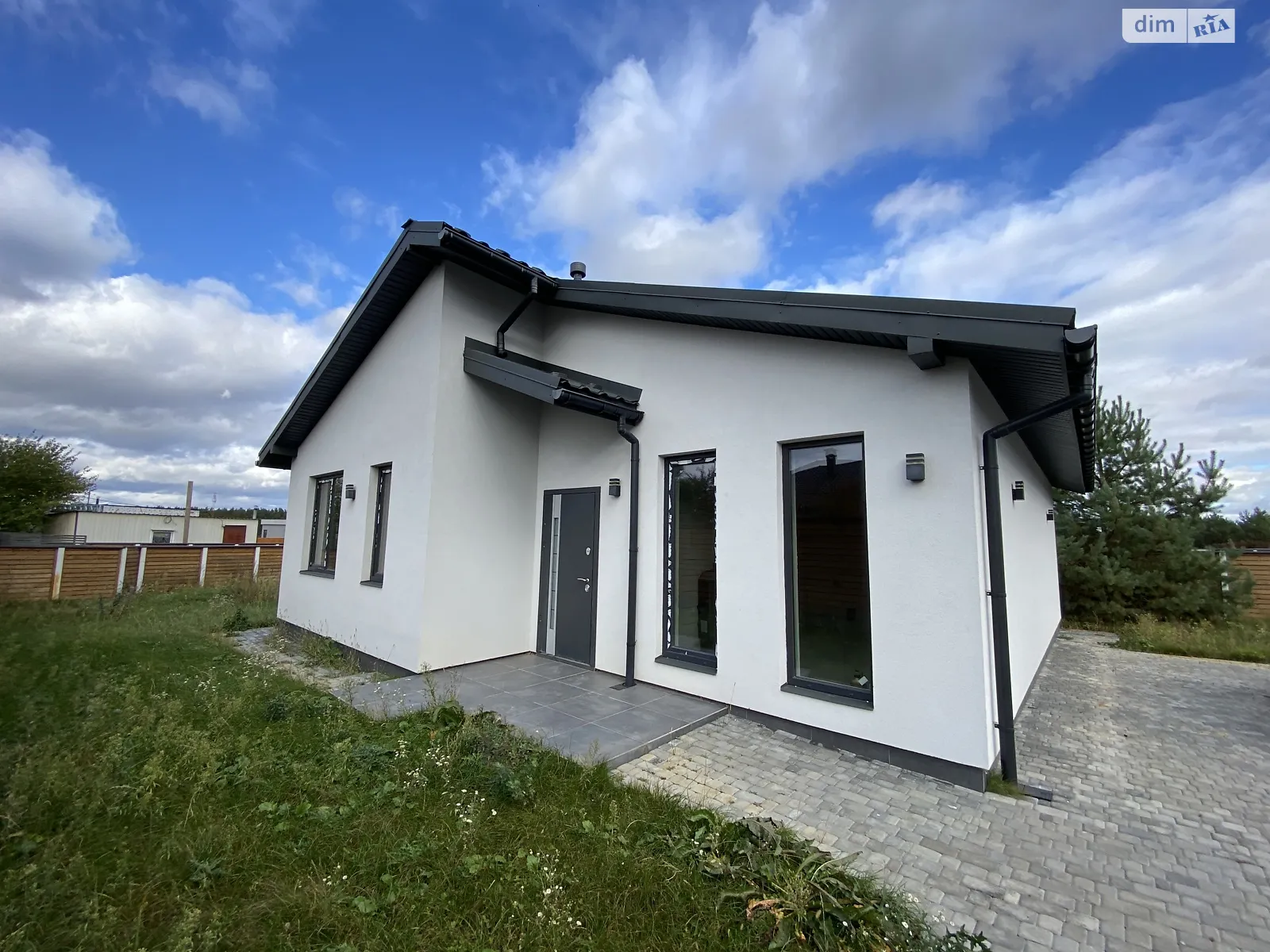 Продается одноэтажный дом 92 кв. м с верандой, цена: 115000 $ - фото 1