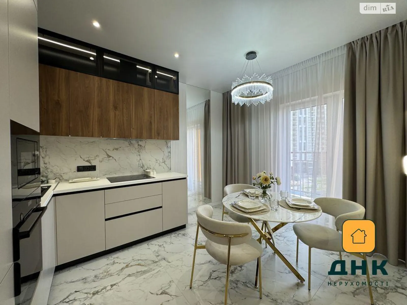 Продается 1-комнатная квартира 45.6 кв. м в Одессе, ул. Краснова, 1А - фото 1